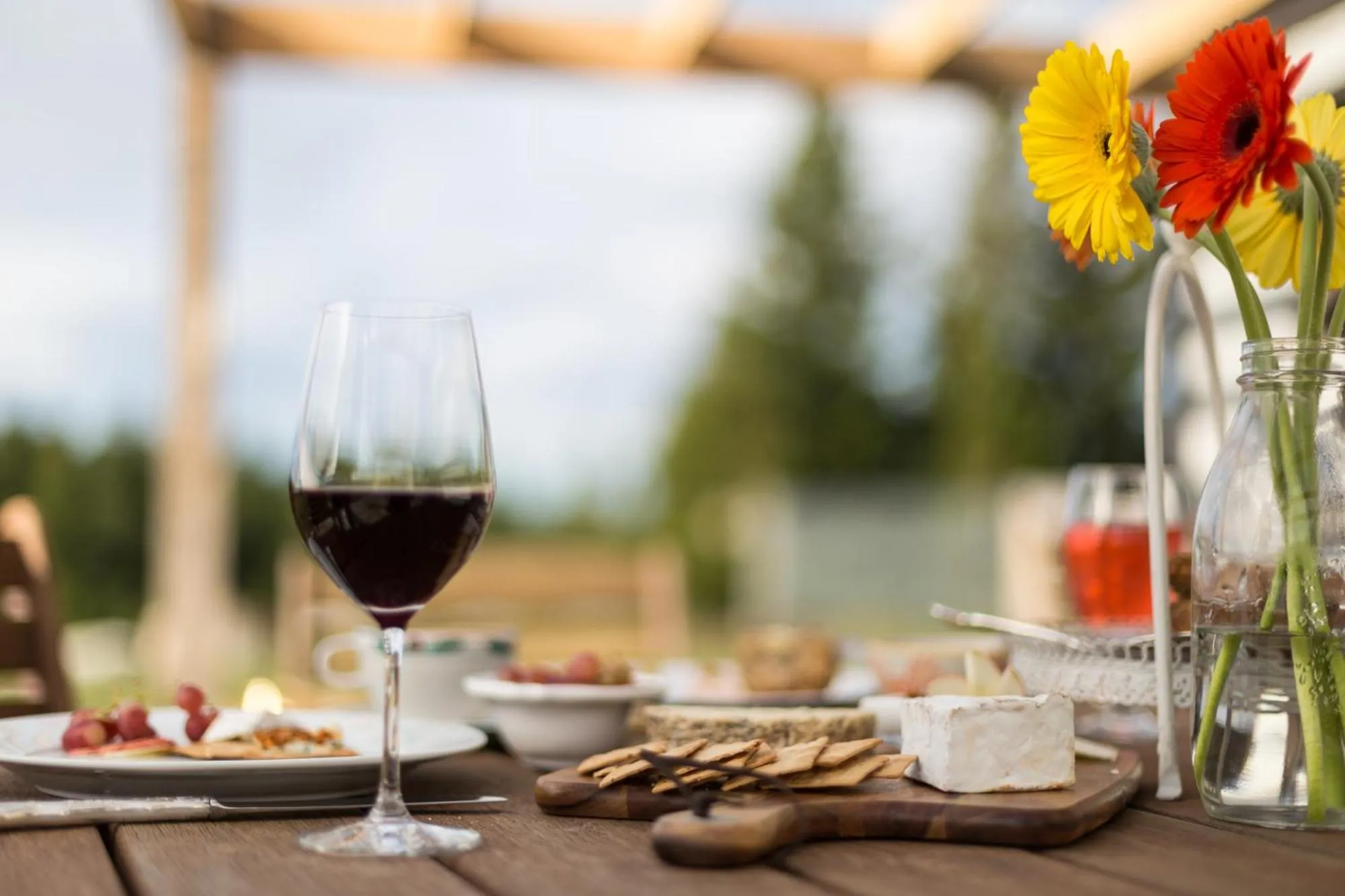 Food and drinks in Mt Cook Lakeside Retreat