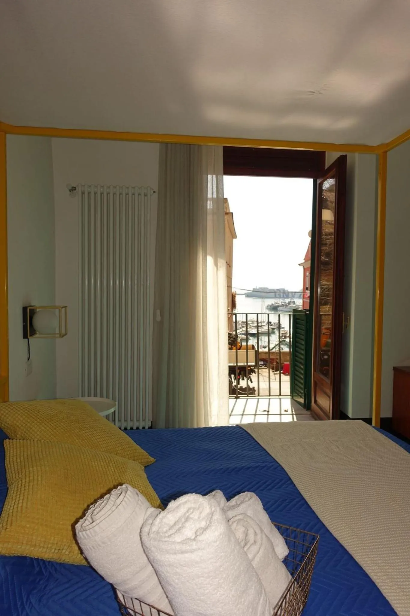 Bed in Ninina Boutique Suites