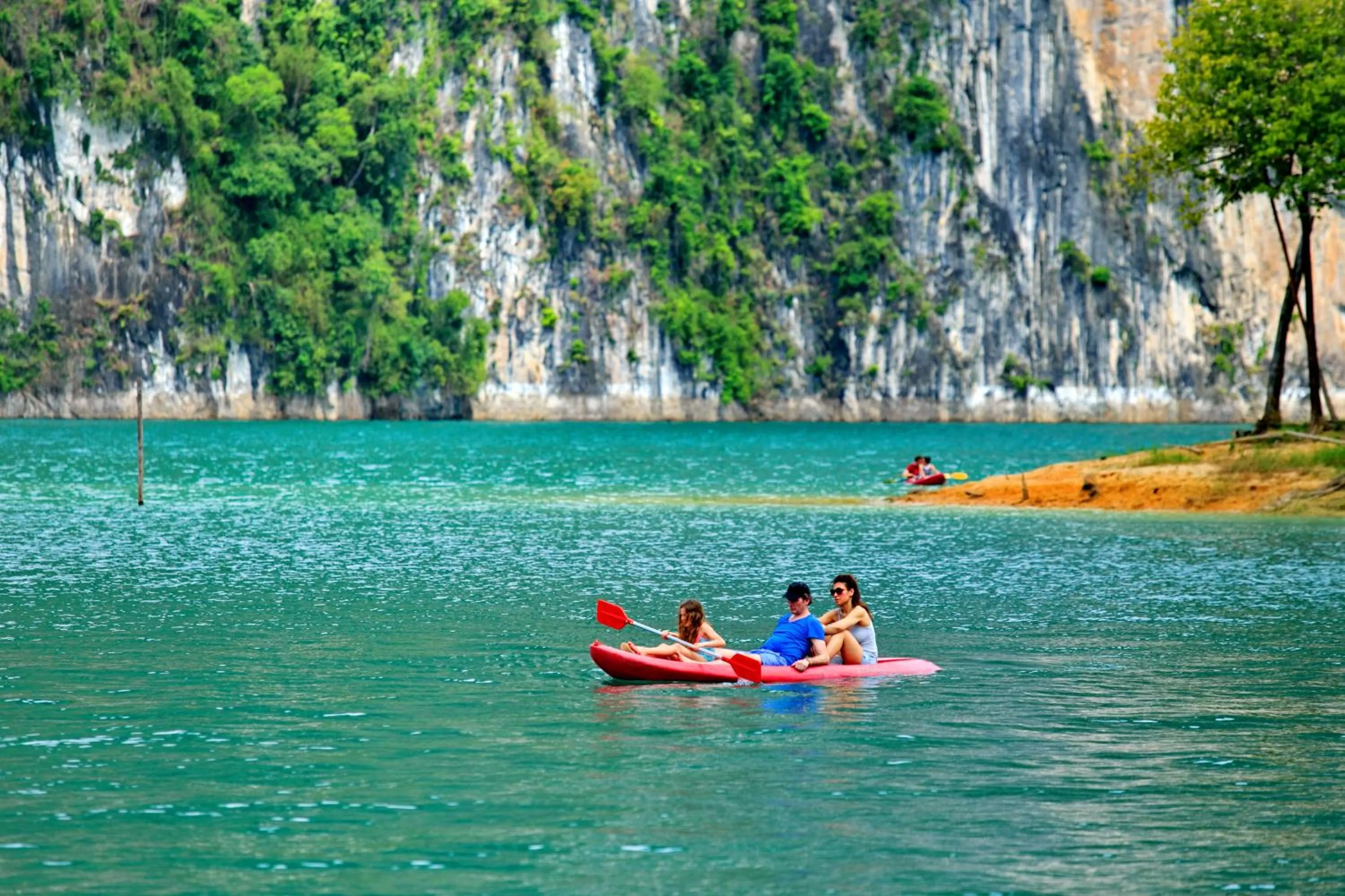 Activities in Khao Sok River Lodge Hotel
