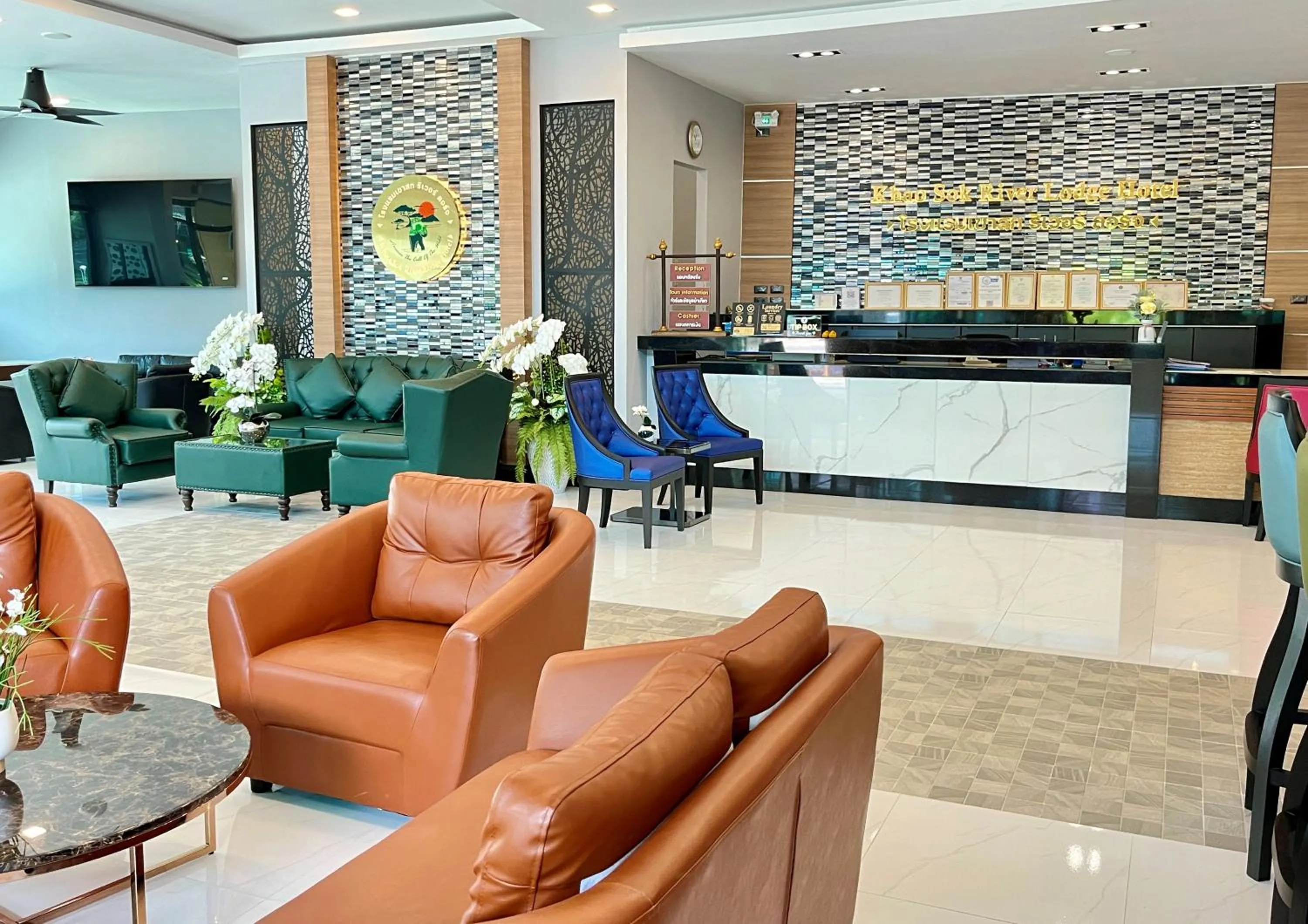 Lobby or reception in Khao Sok River Lodge Hotel