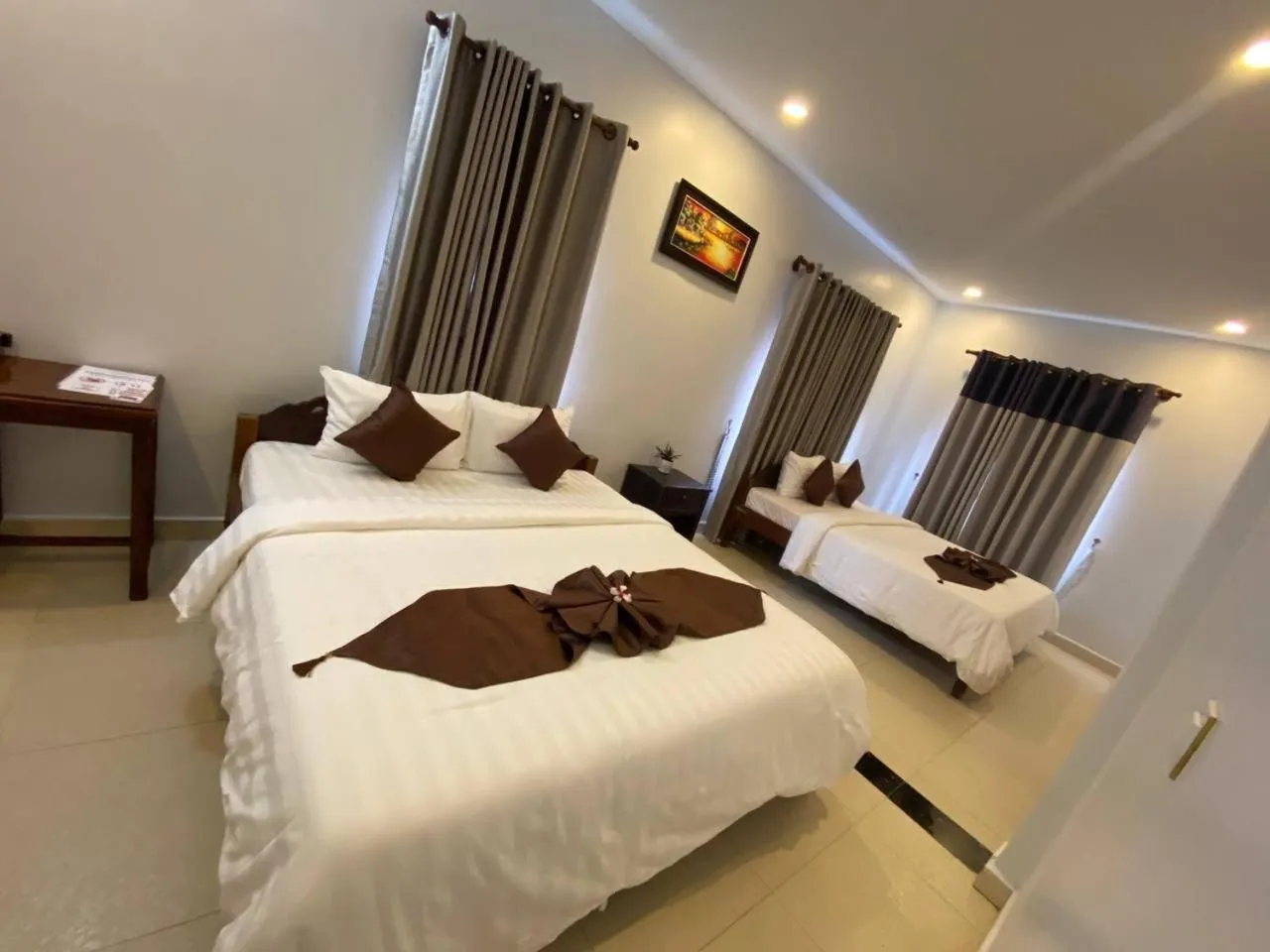 Bed in The Moon Kampot Boutique