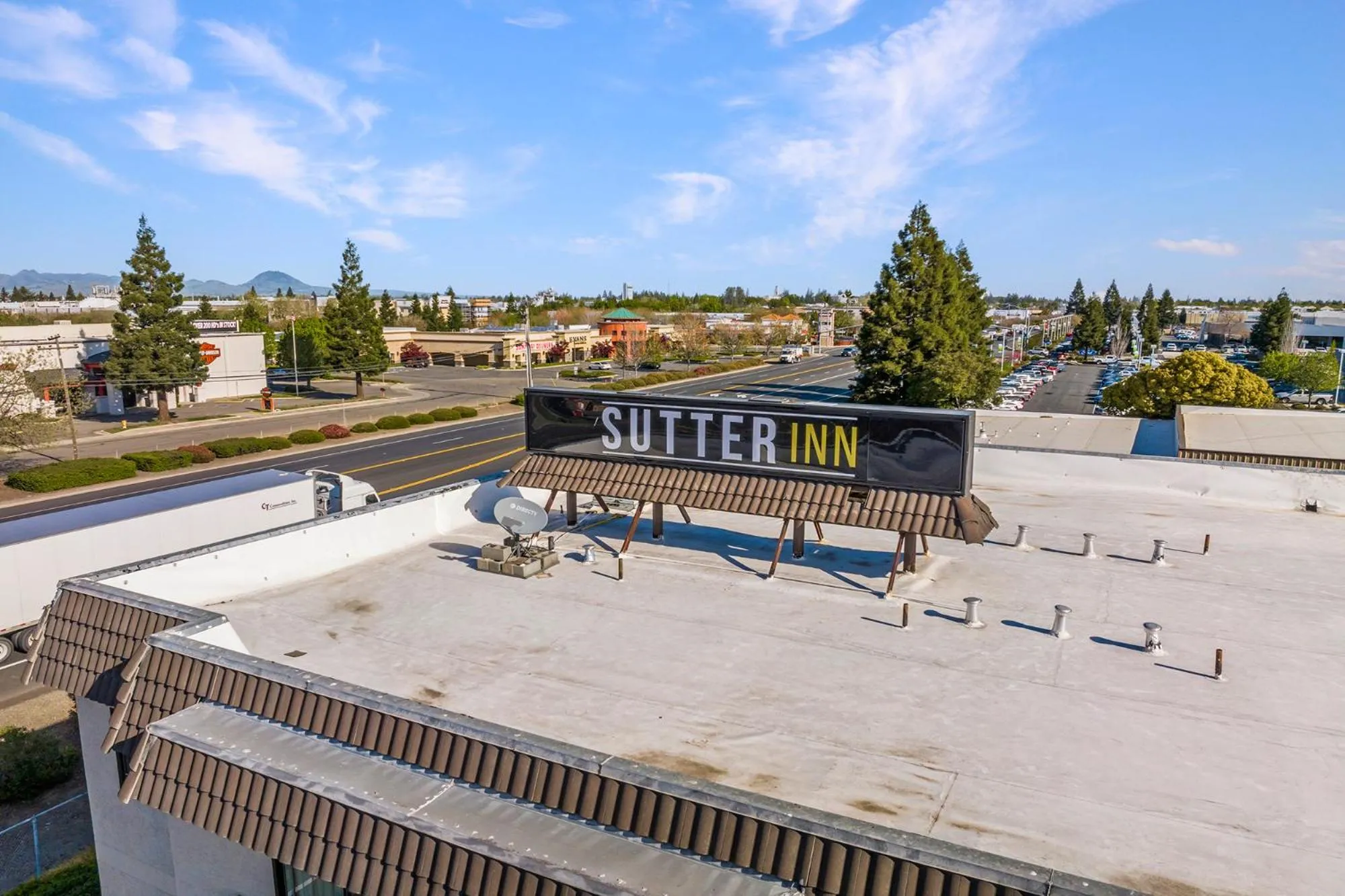 Property building in Sutter Inn