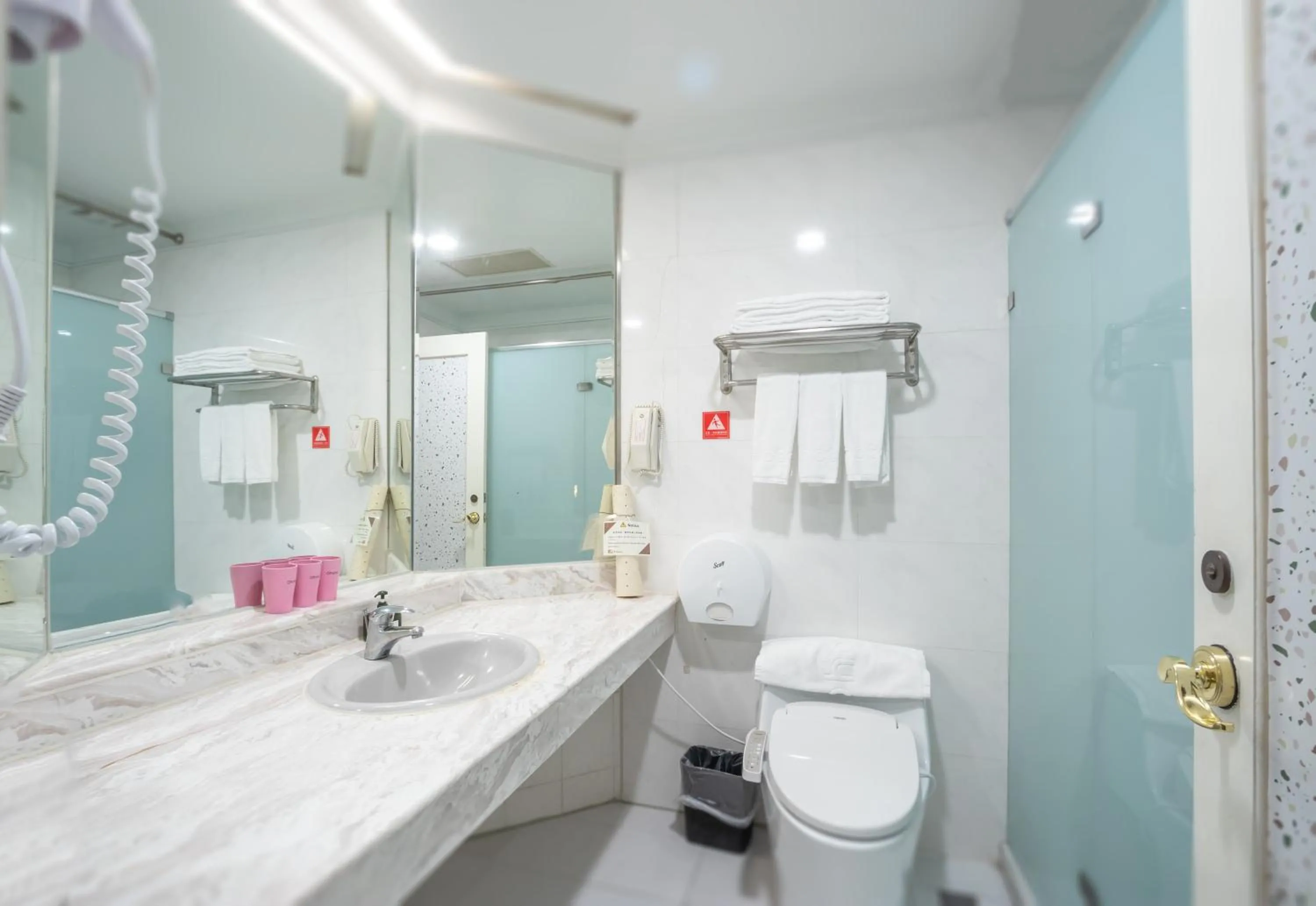 Shower in Ohotel