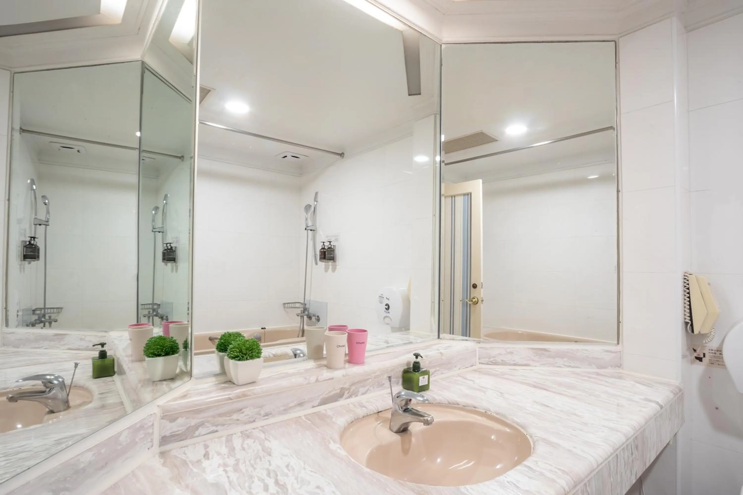 Bathroom in Ohotel