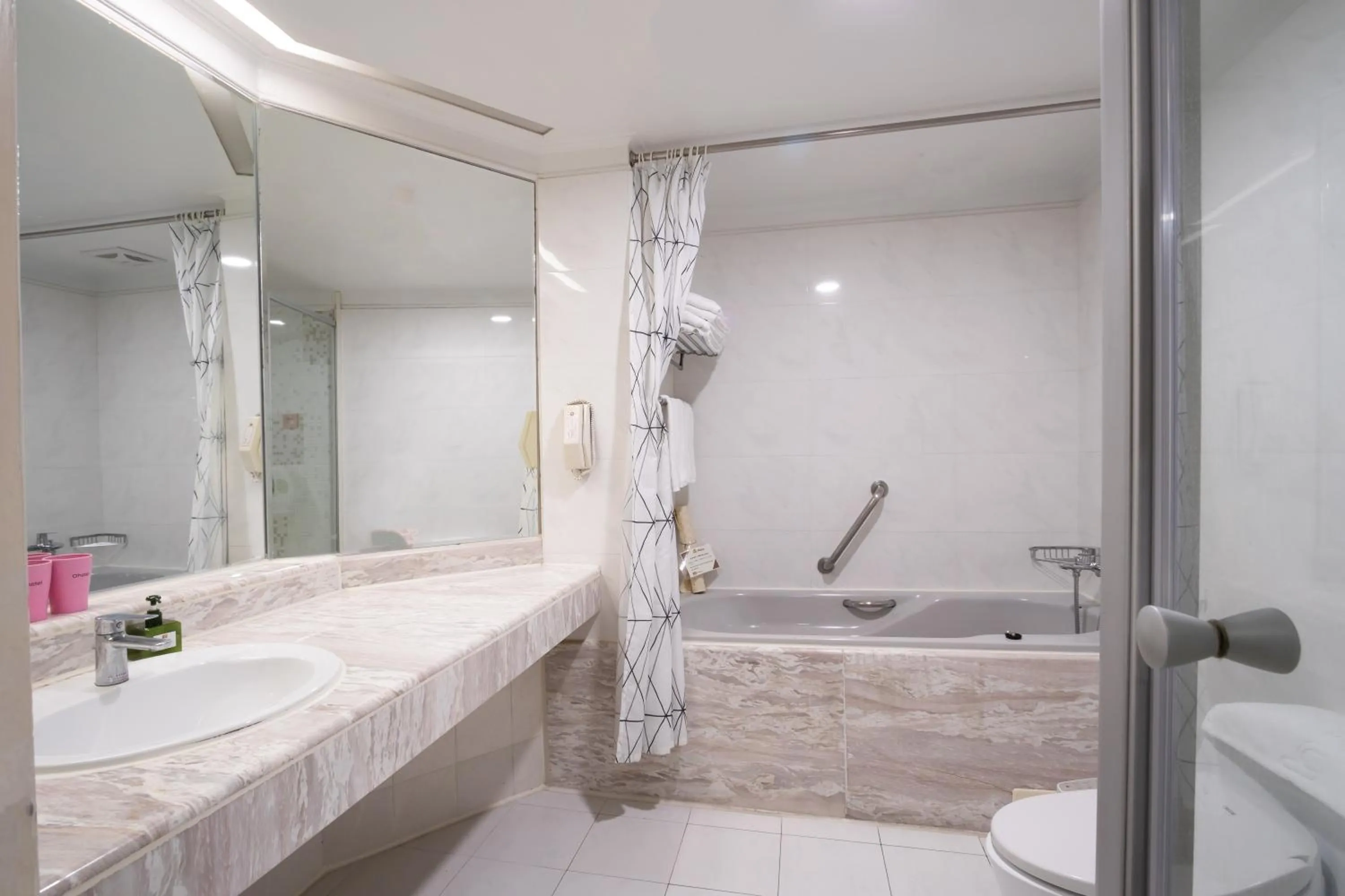 Bathroom in Ohotel