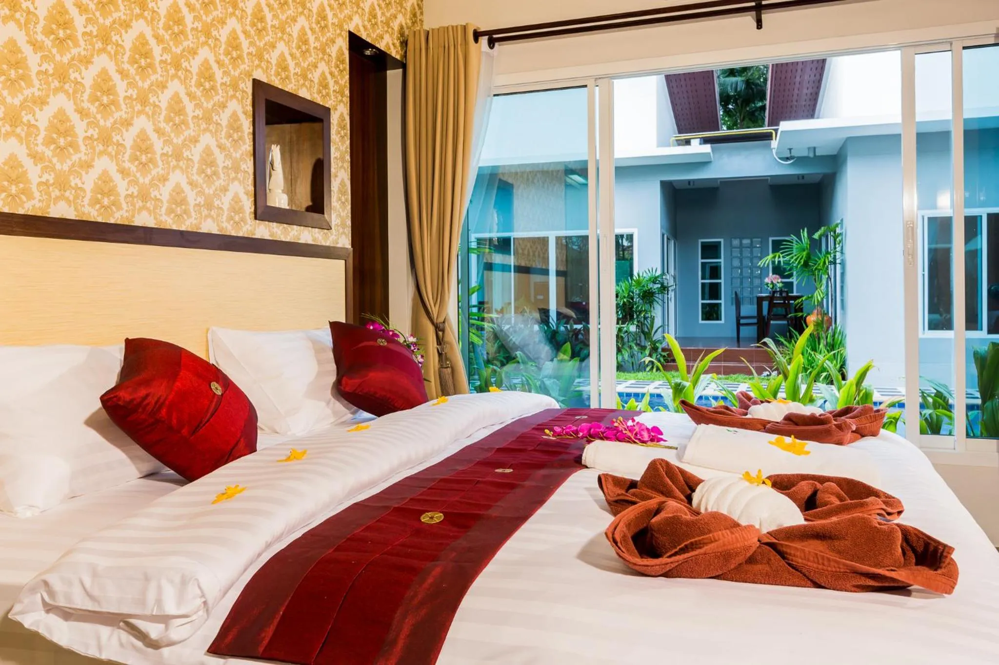 Bedroom, Bed in Irawan House