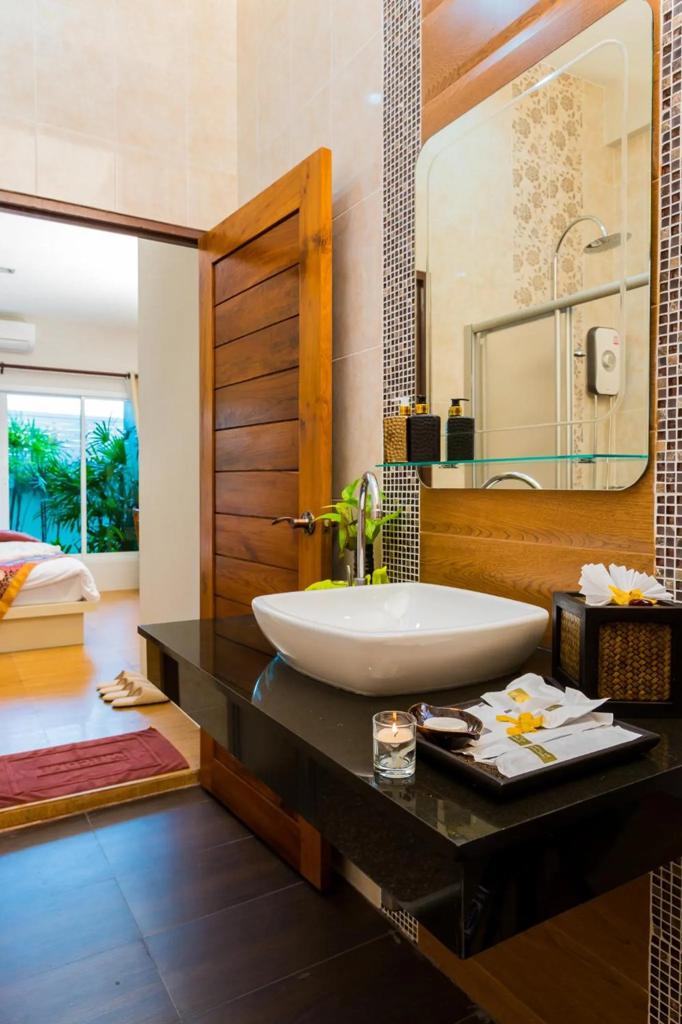 Bathroom in Irawan House