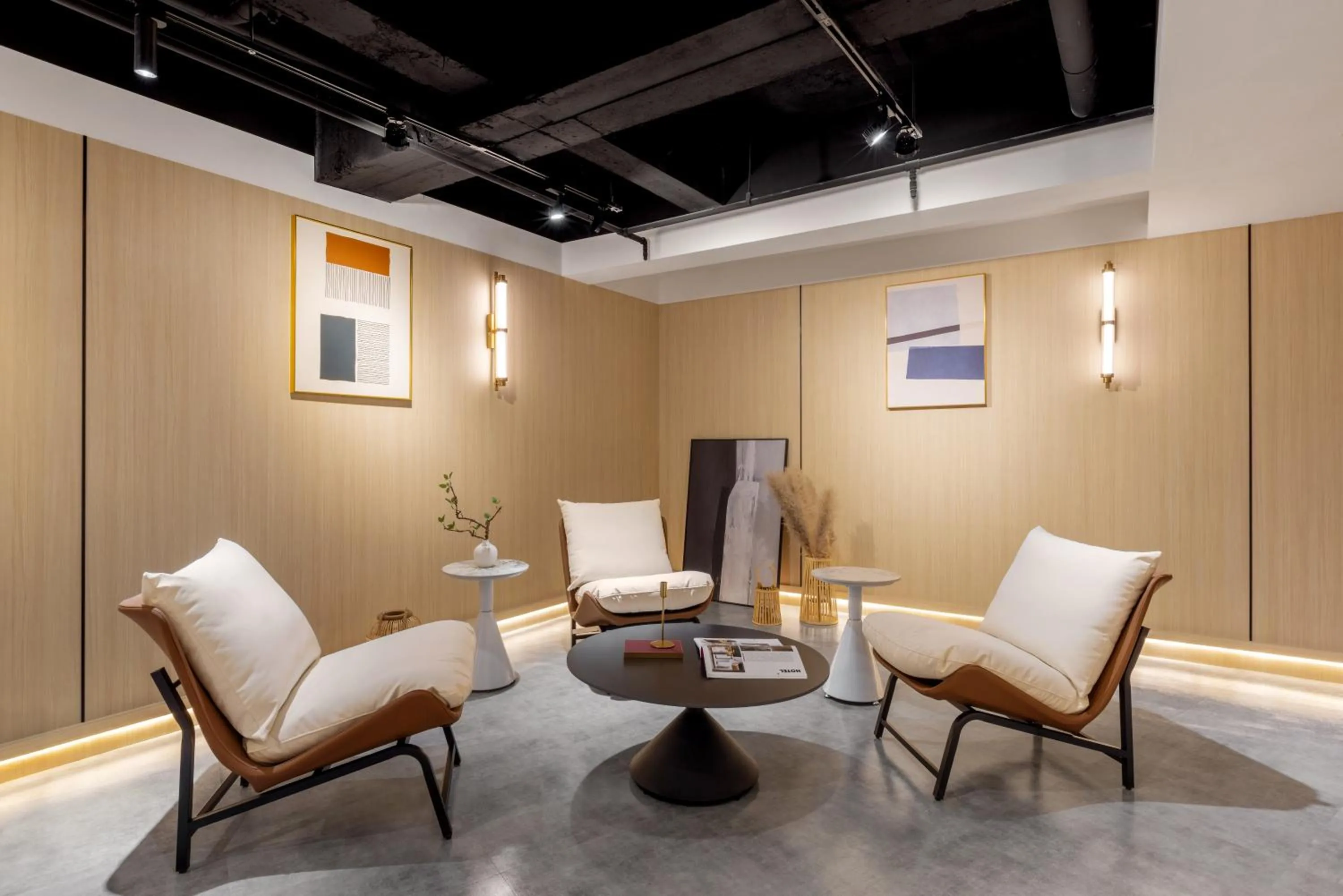 Lobby or reception in New World Hotel