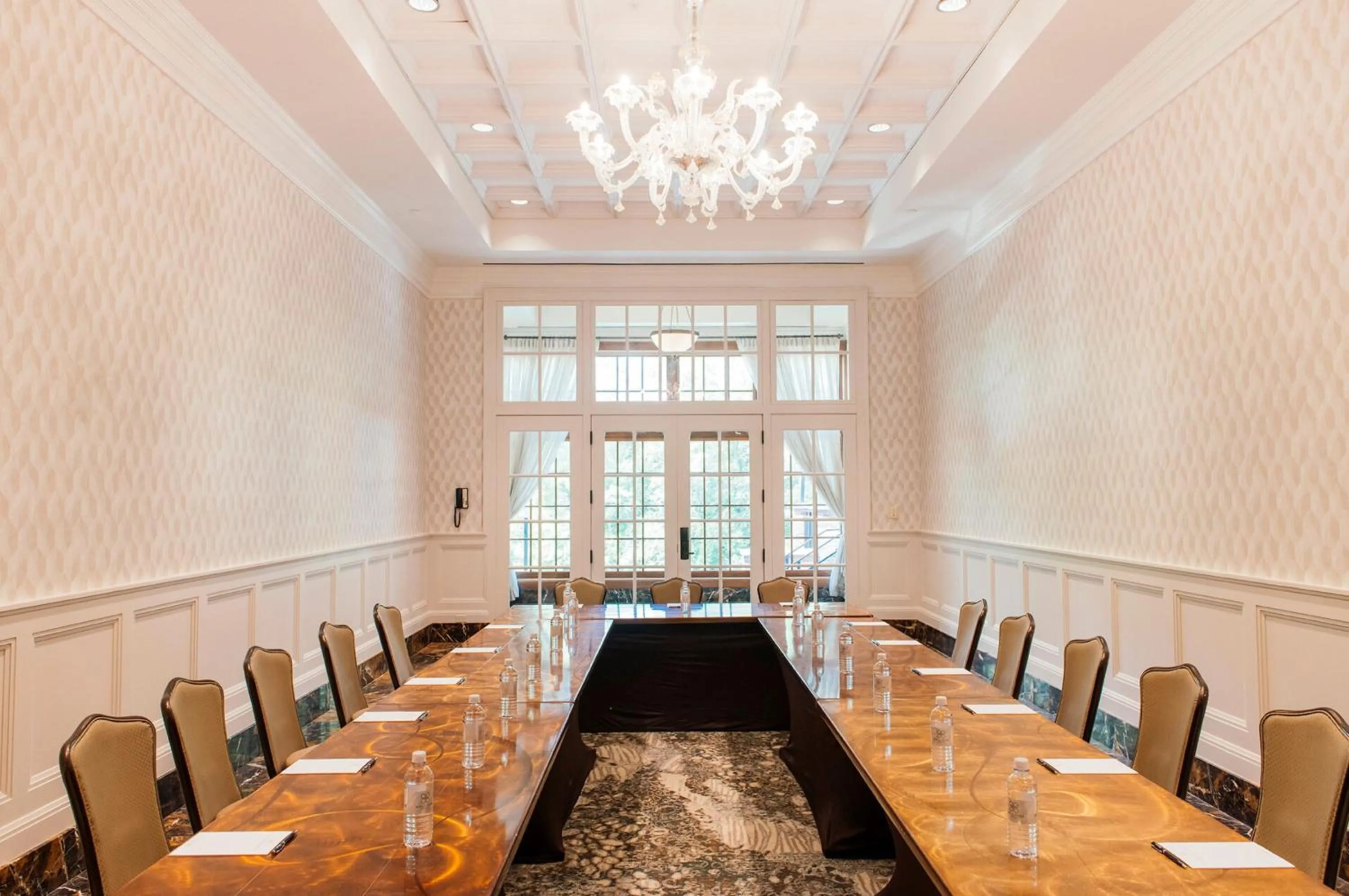 Meeting/conference room in Royal Park Hotel