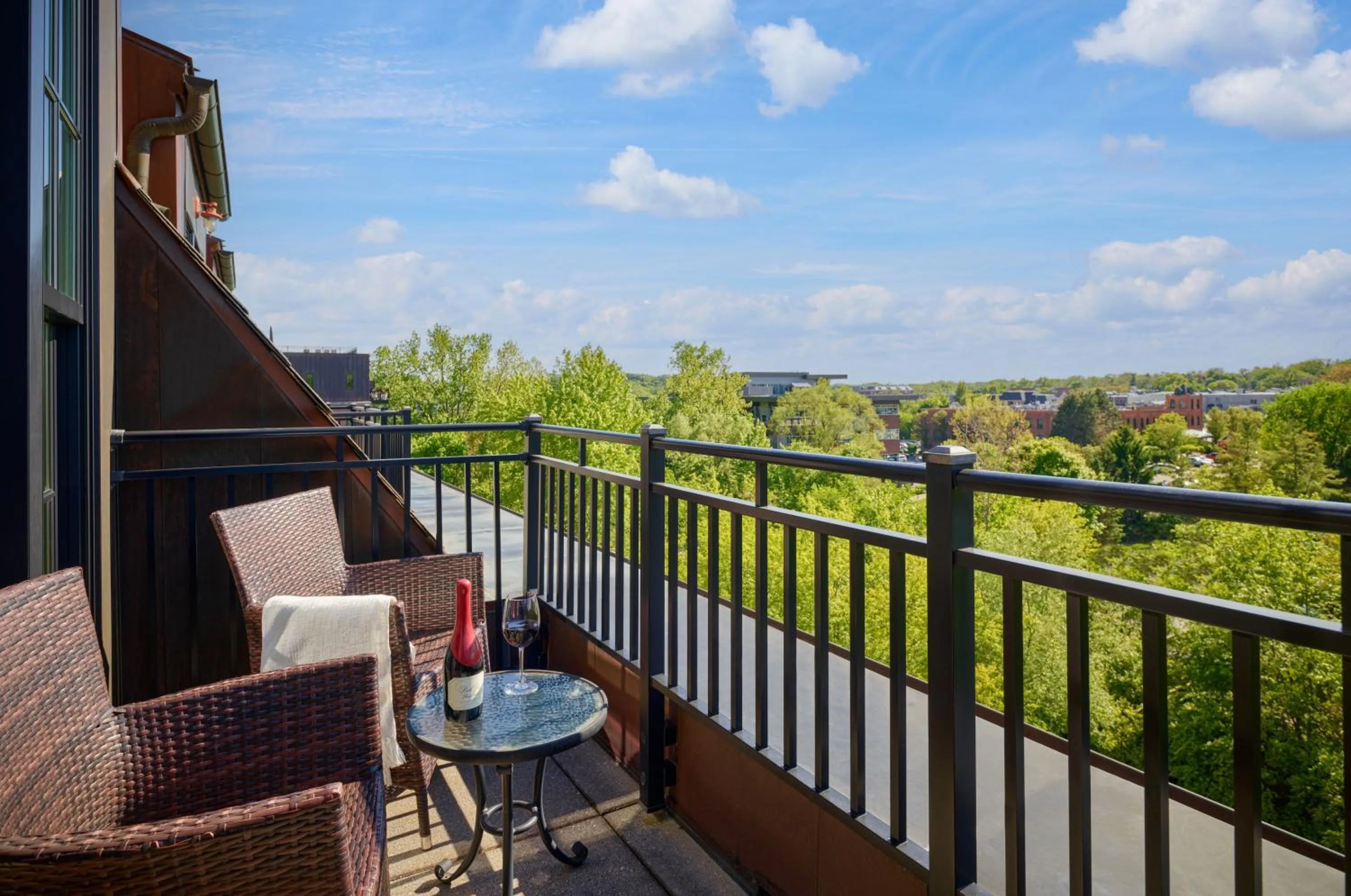 Balcony/Terrace in Royal Park Hotel