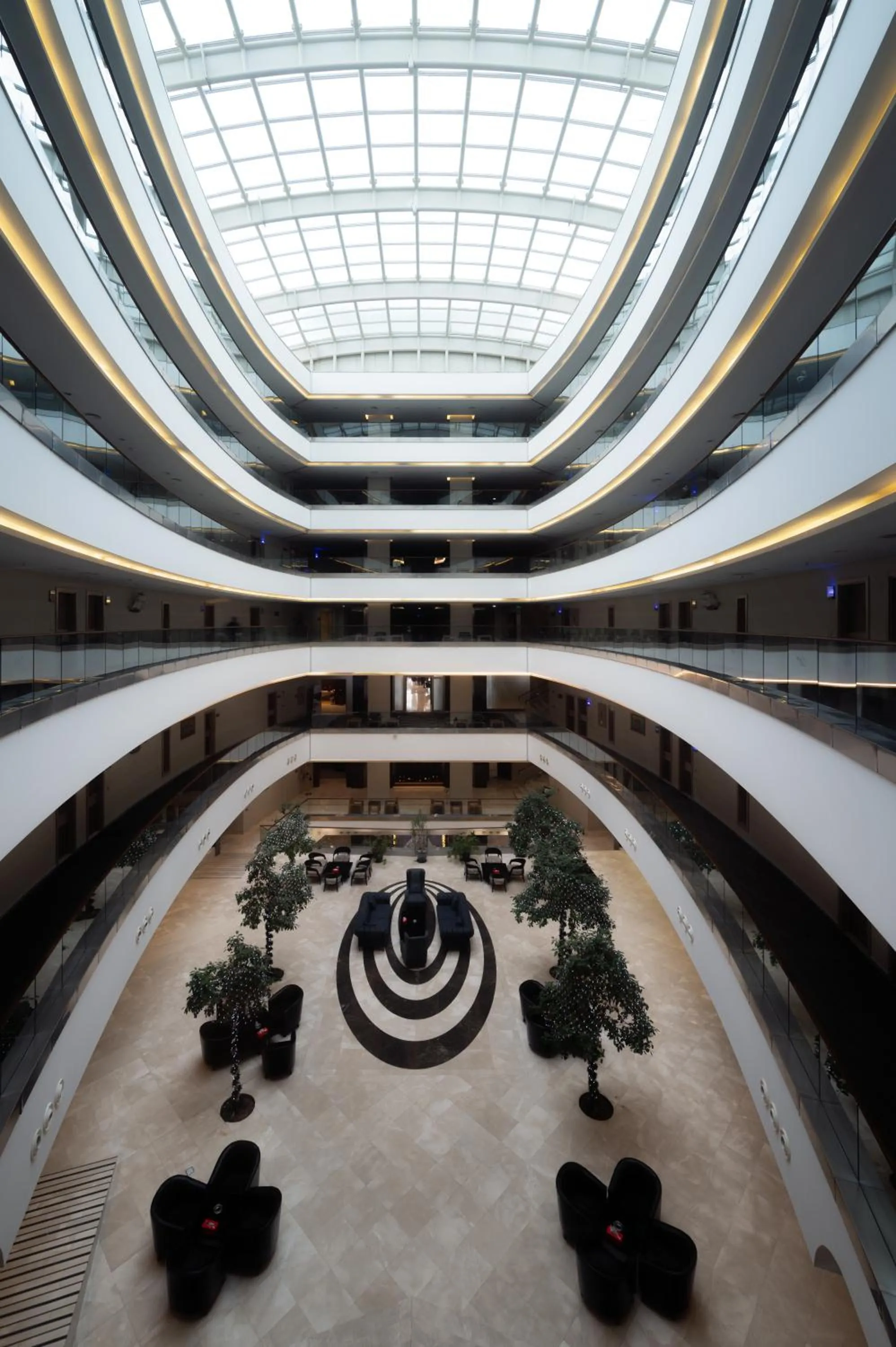 Restaurant/places to eat in Titanic Hotel & SPA