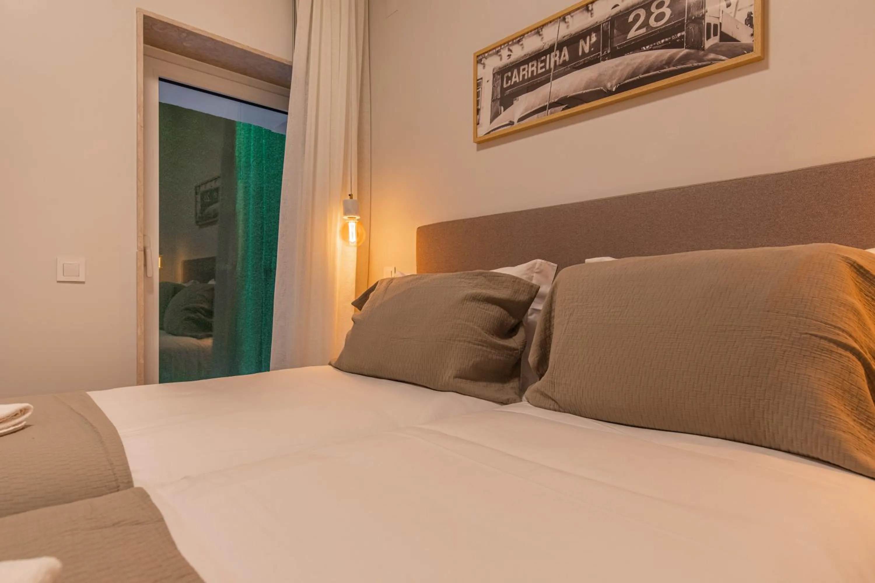 Bed in Upscale & Modern 2BDR Apartment