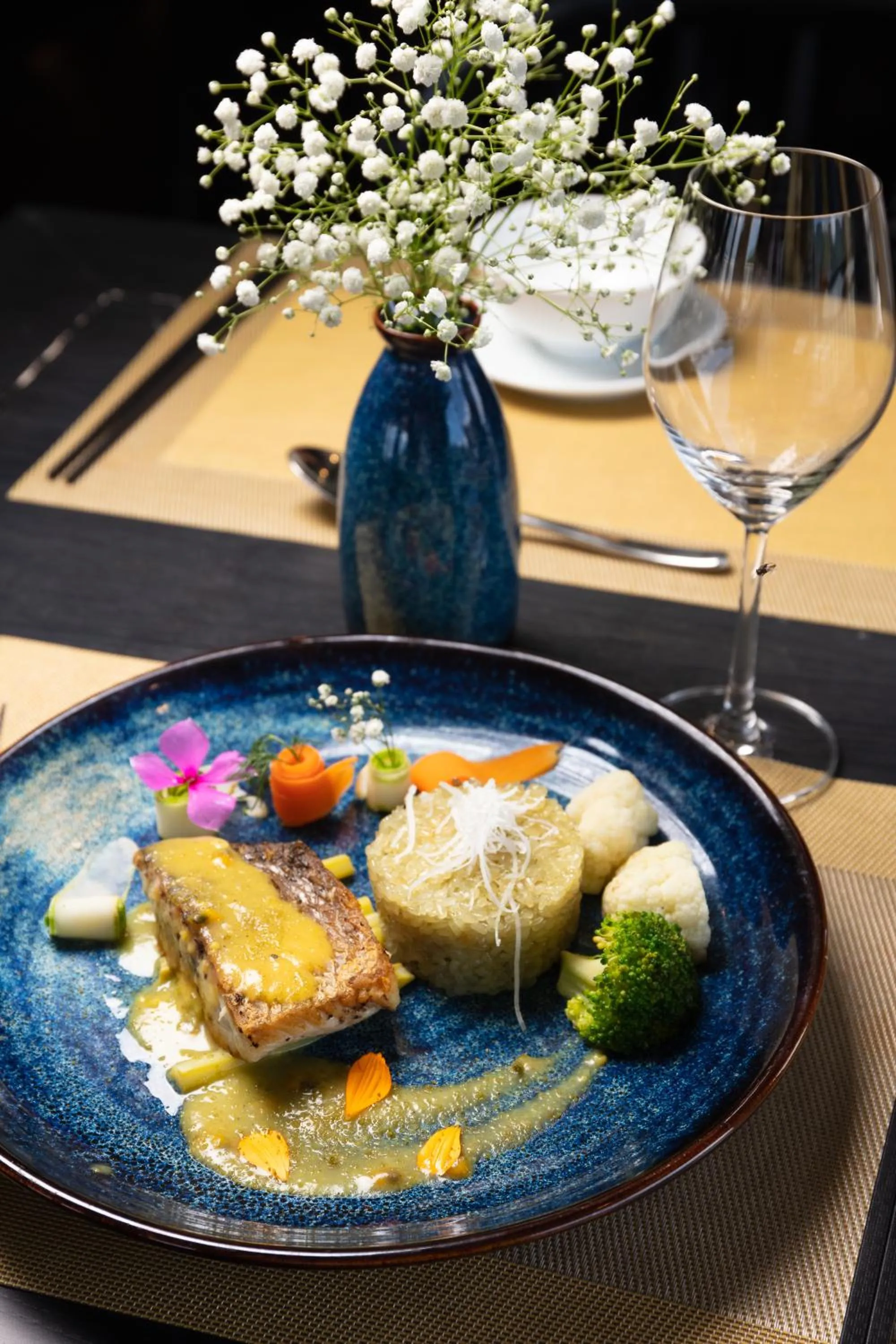 Food and drinks in La Regina Grand Cruise