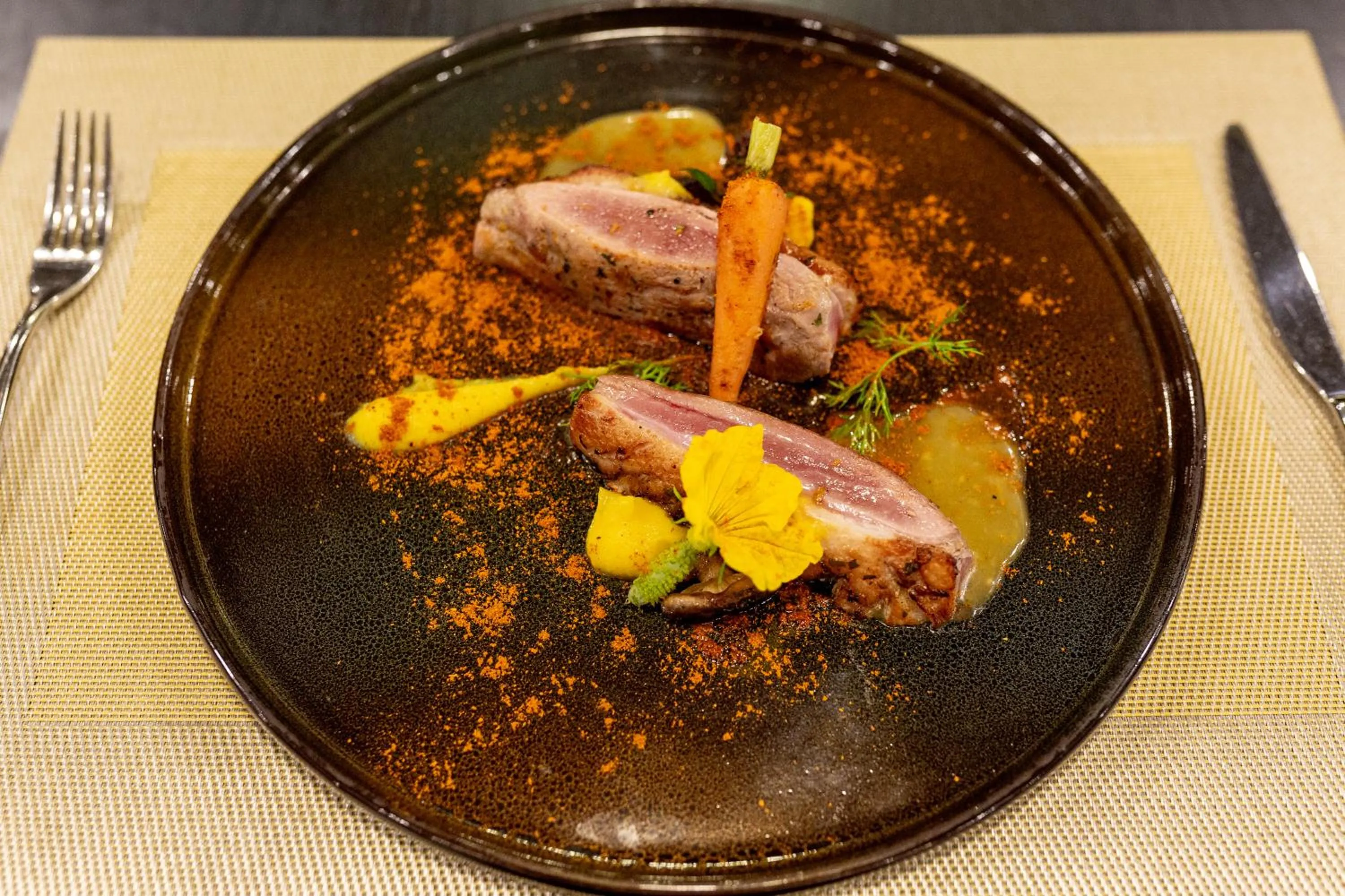 Food and drinks in La Regina Grand Cruise