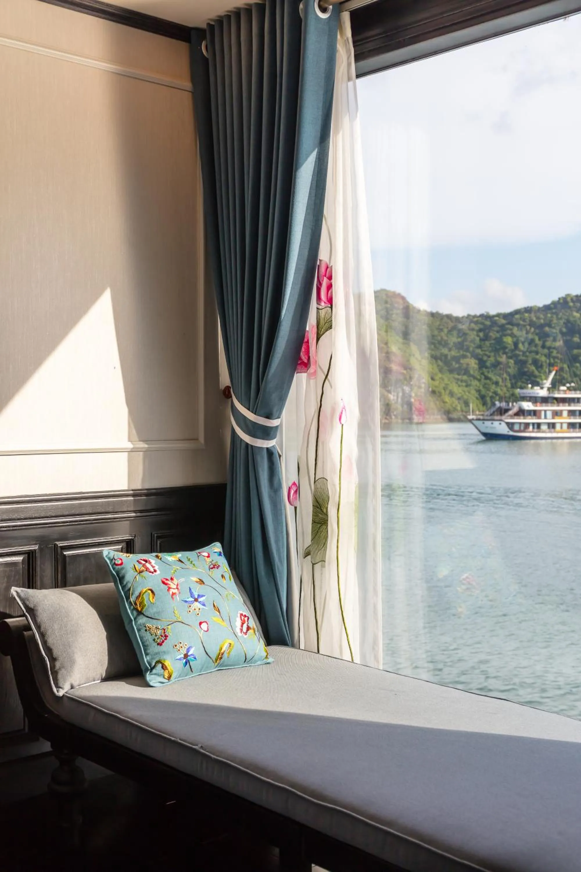 Natural landscape in La Regina Grand Cruise