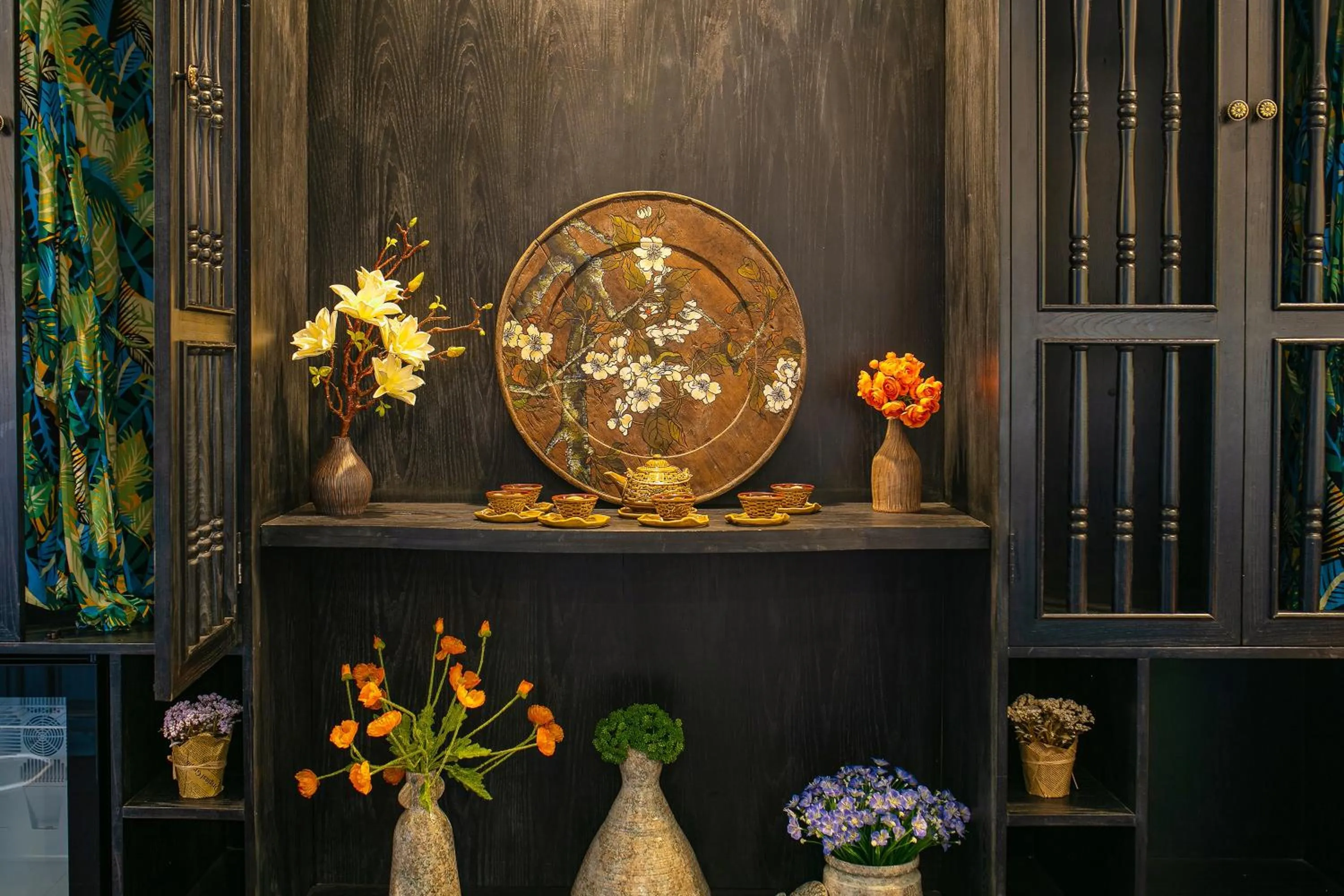 Decorative detail in La Regina Grand Cruise