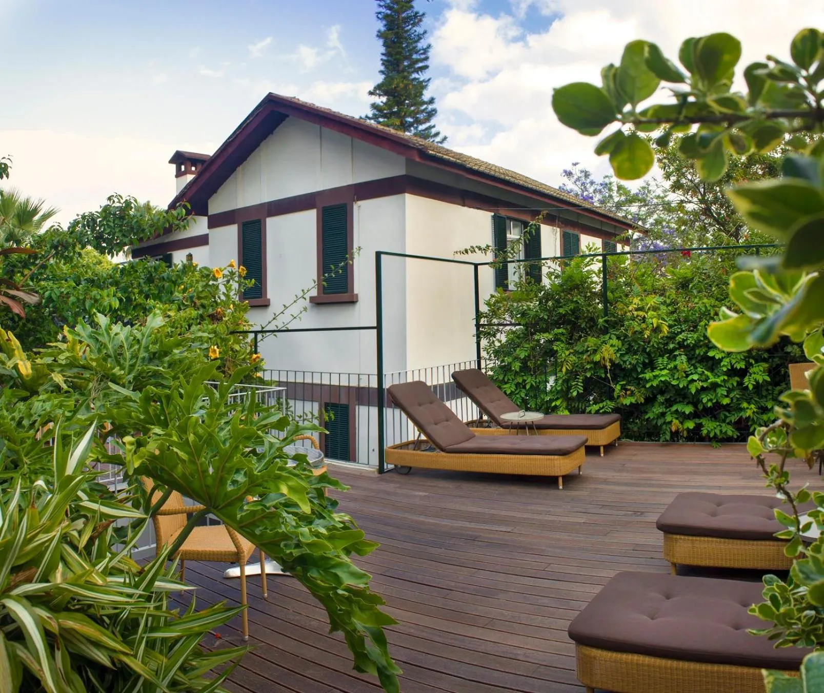 Swimming pool in Vila Vicência