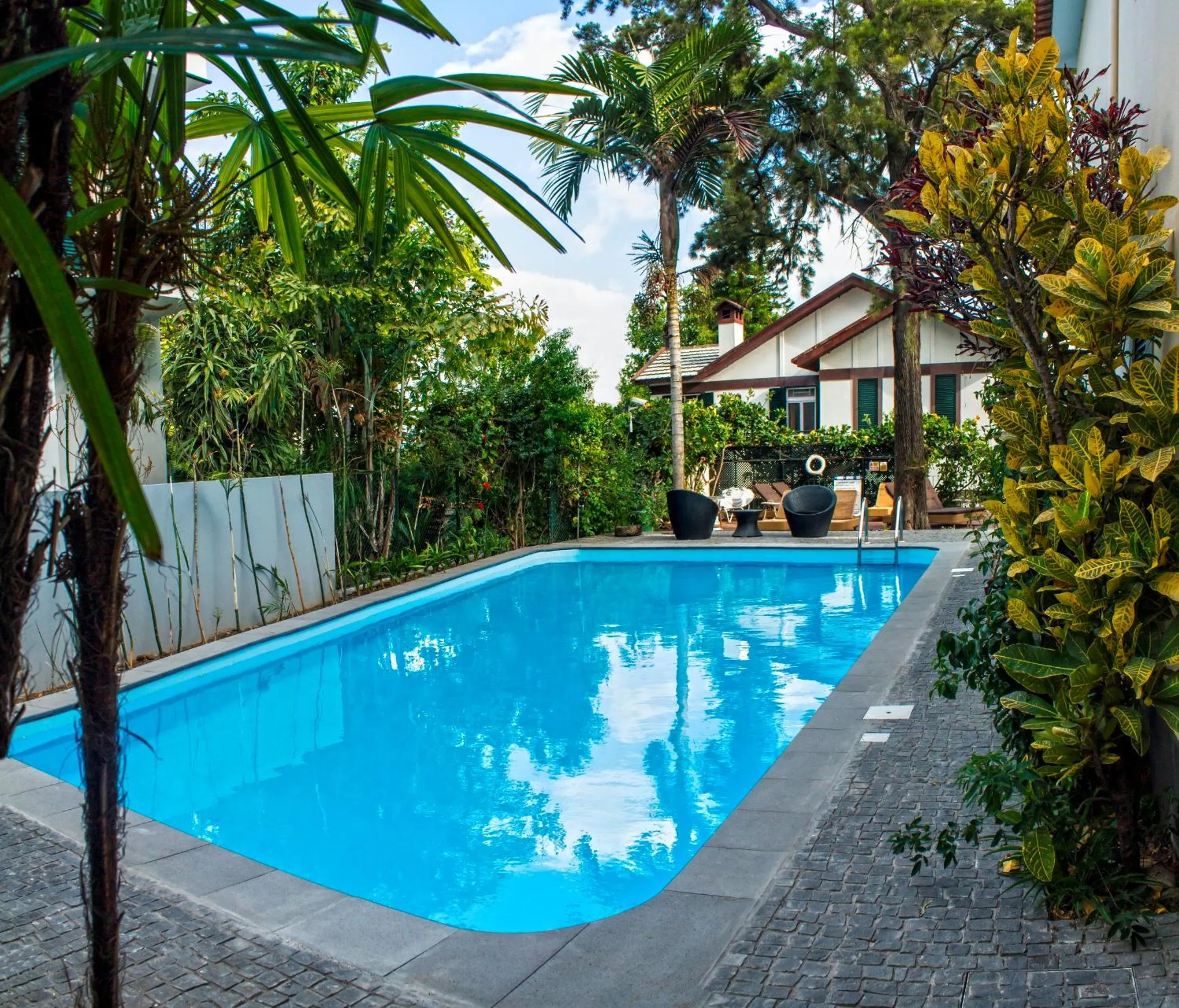Swimming pool in Vila Vicência