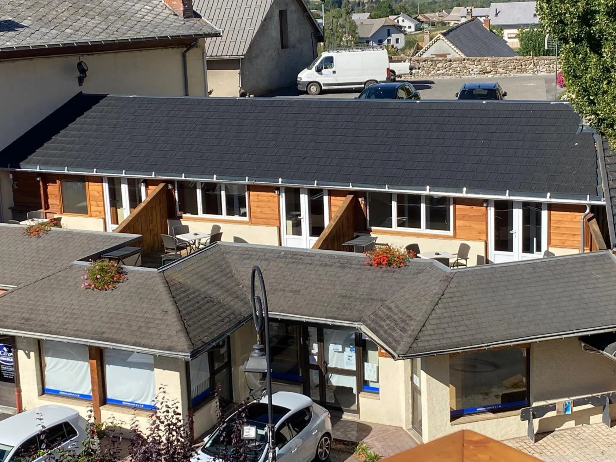 Bird's eye view in Logis Hôtel & Spa Les Autanes