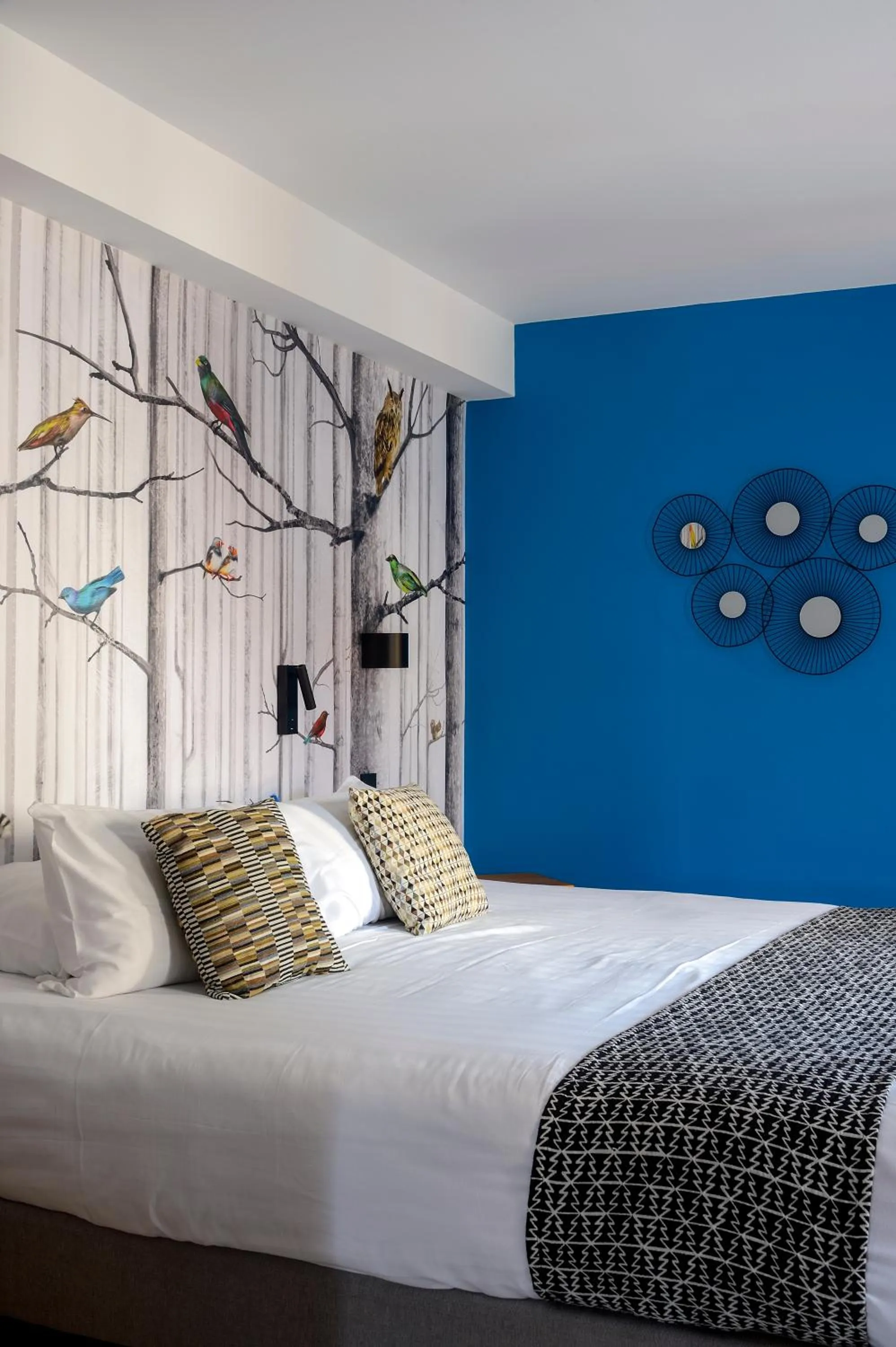 Bed in Logis Hôtel & Spa Les Autanes