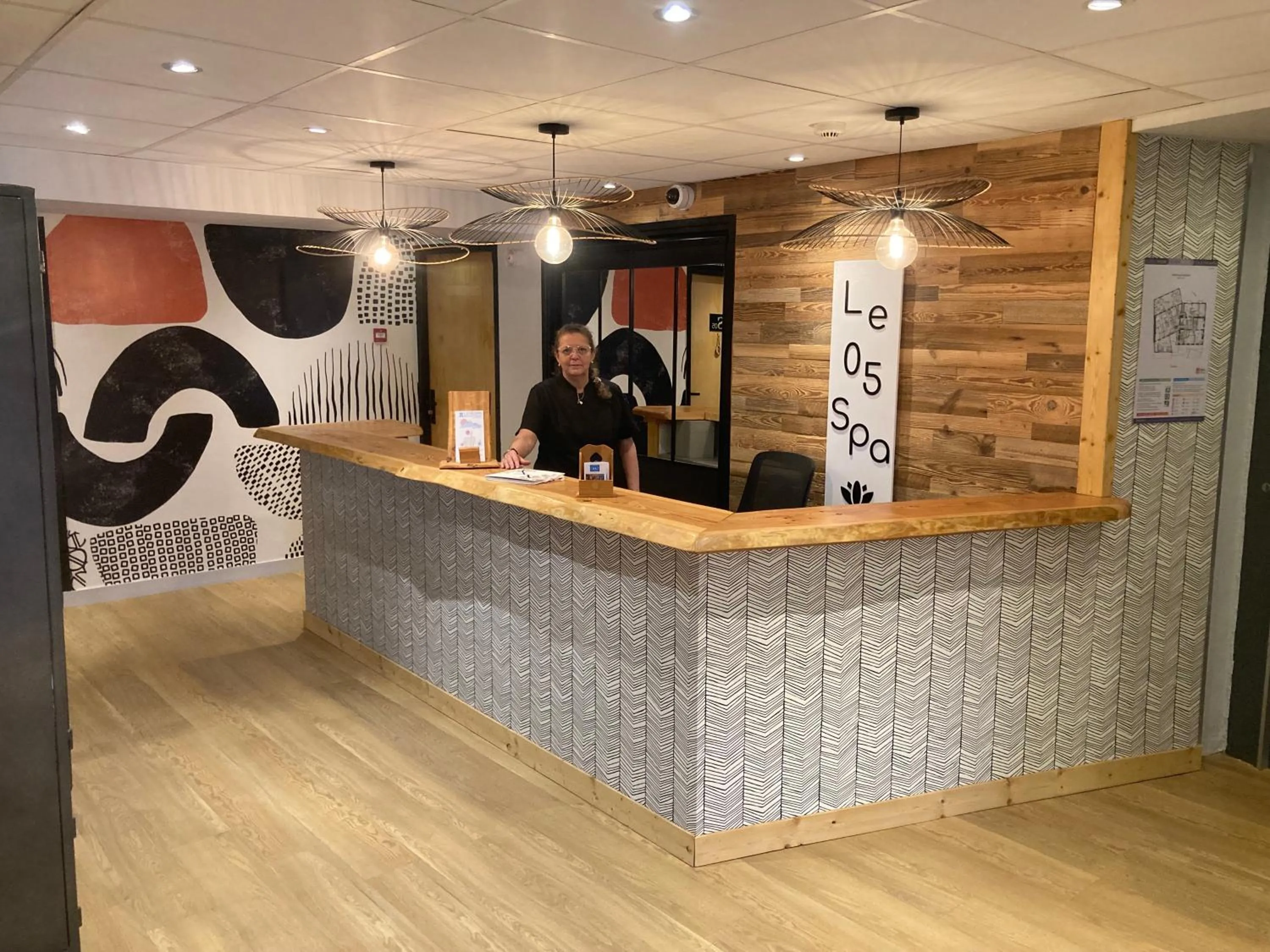 Spa and wellness centre/facilities in Logis Hôtel & Spa Les Autanes