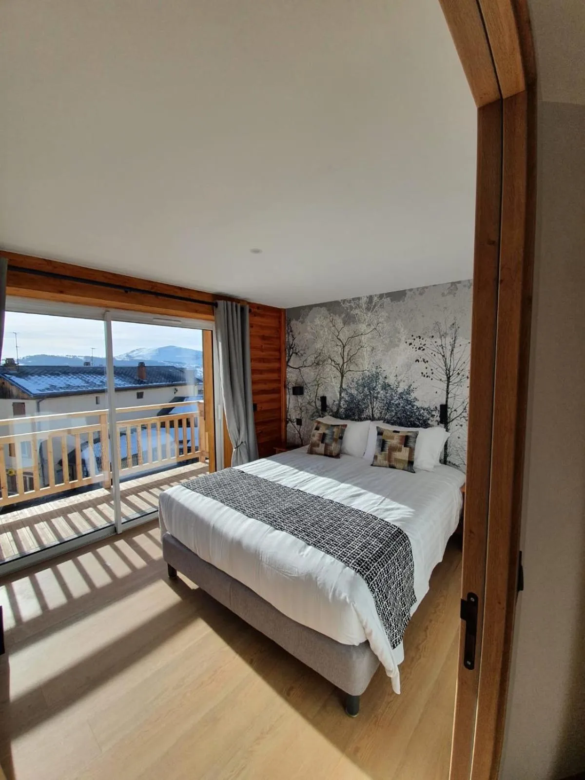 Bedroom, Bed in Logis Hôtel & Spa Les Autanes