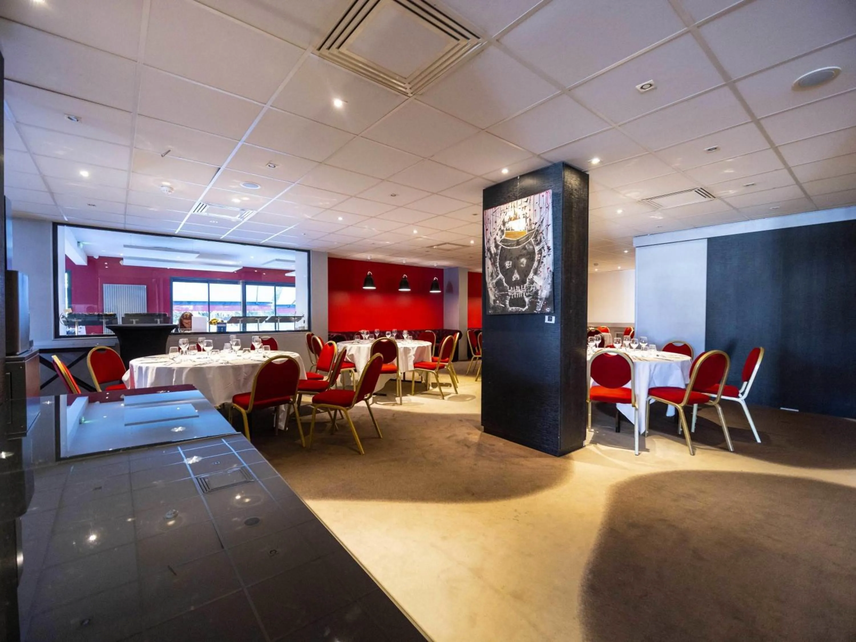 Business facilities in Mercure Bordeaux Lac