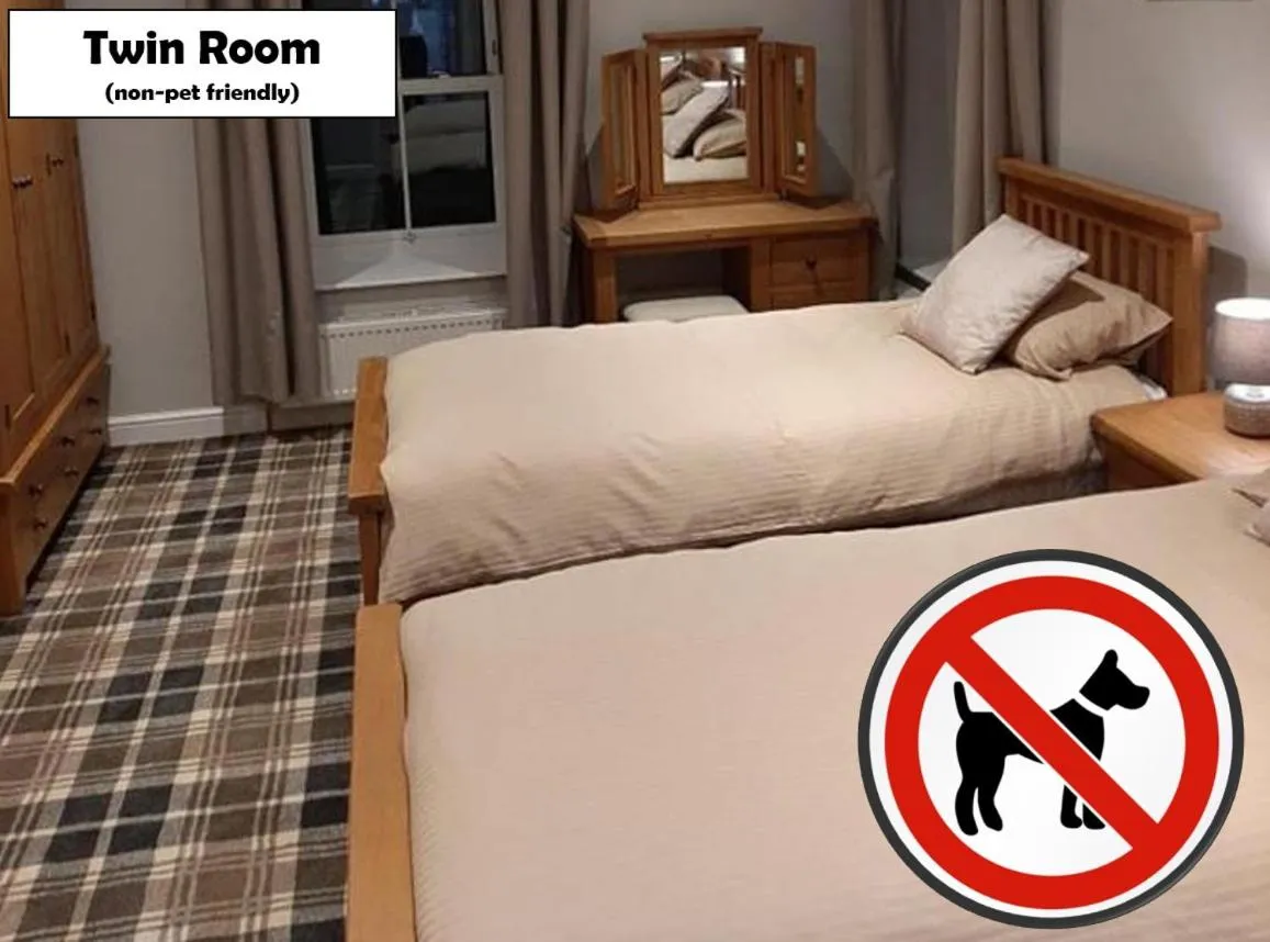 Bed in Fountain Cottage Cafe and B&B