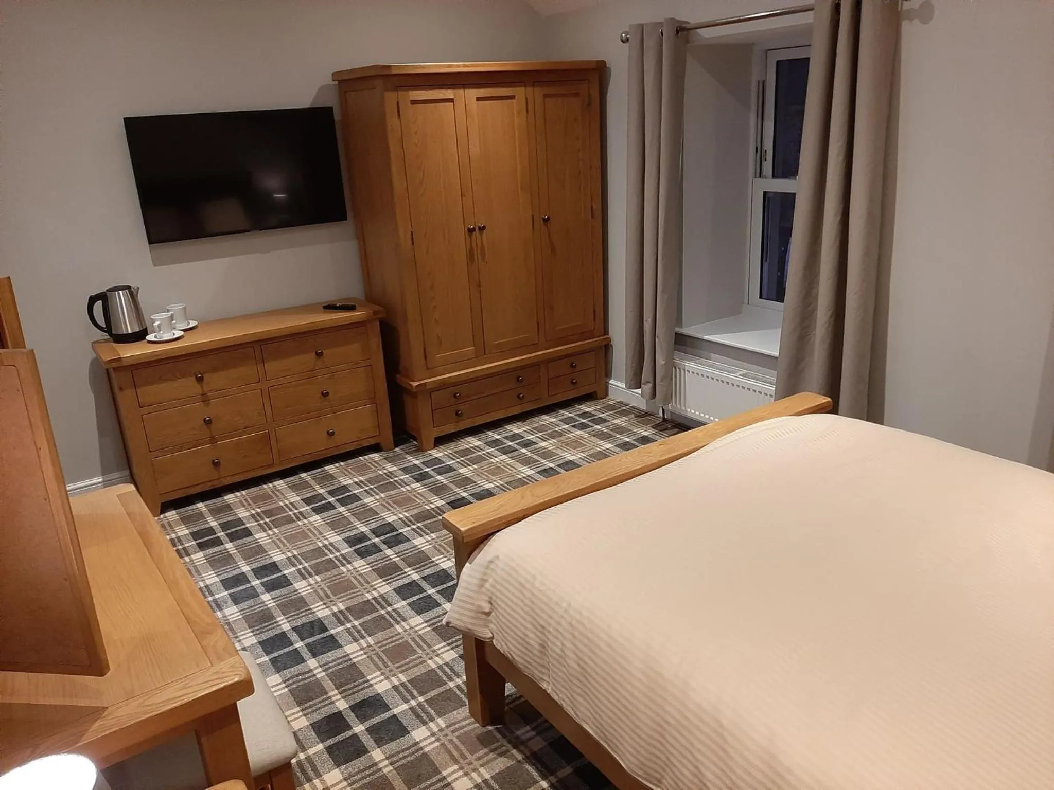 Bed in Fountain Cottage Cafe and B&B