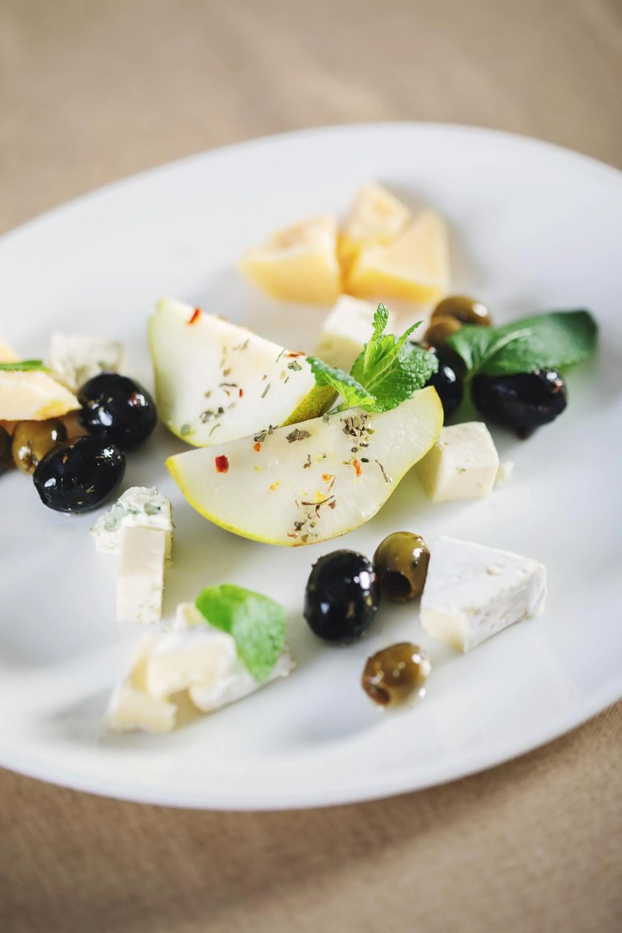 Food in Goda Hotel & Spa