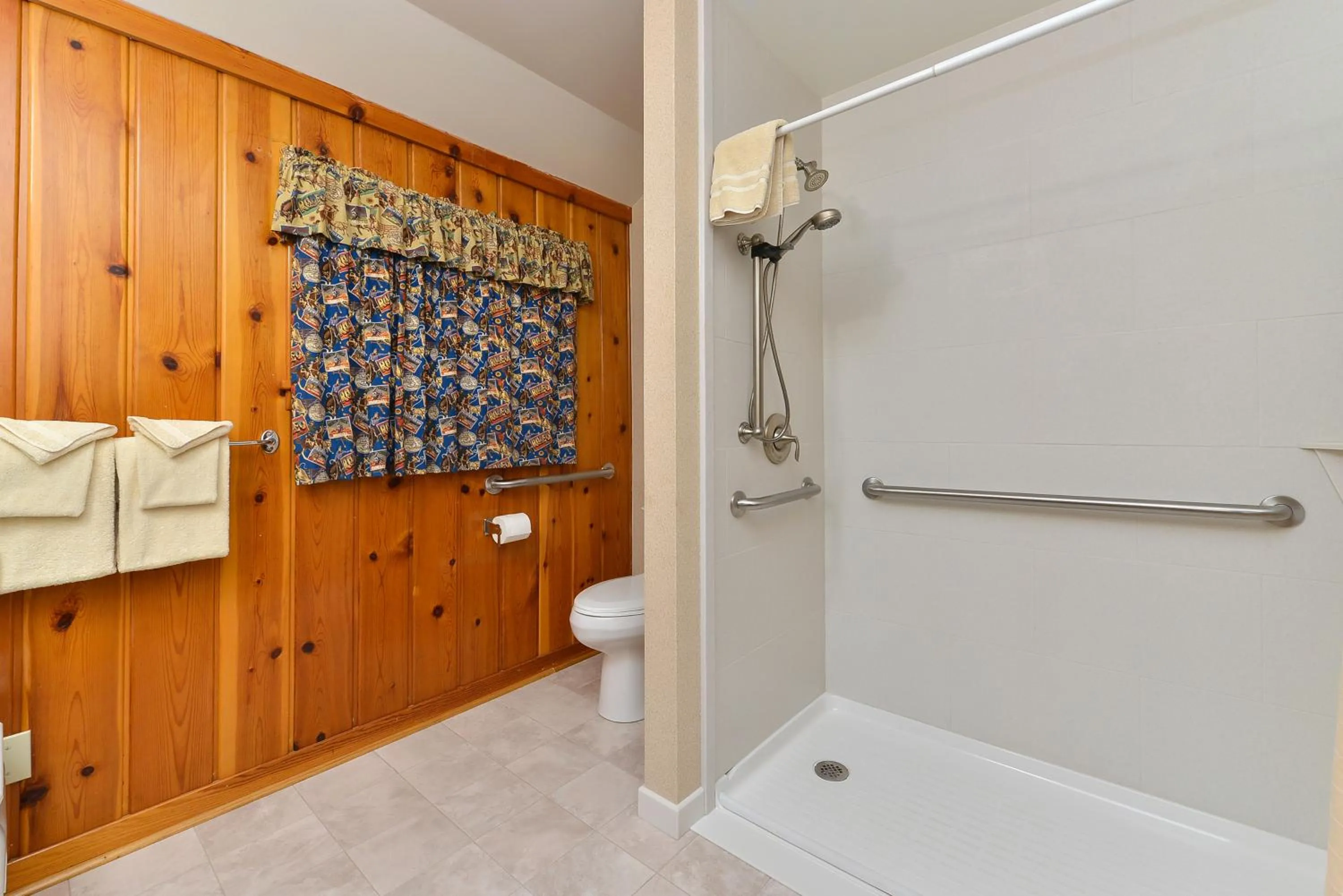Bathroom in Buffalo Bill Cabin Village