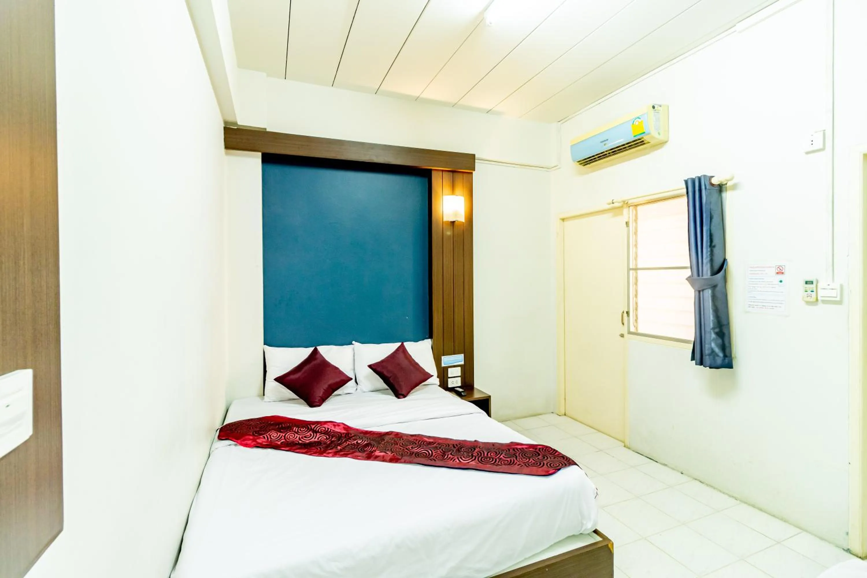 Bedroom, Bed in Riski Residence Bangkok-noi - Wasit Apartment