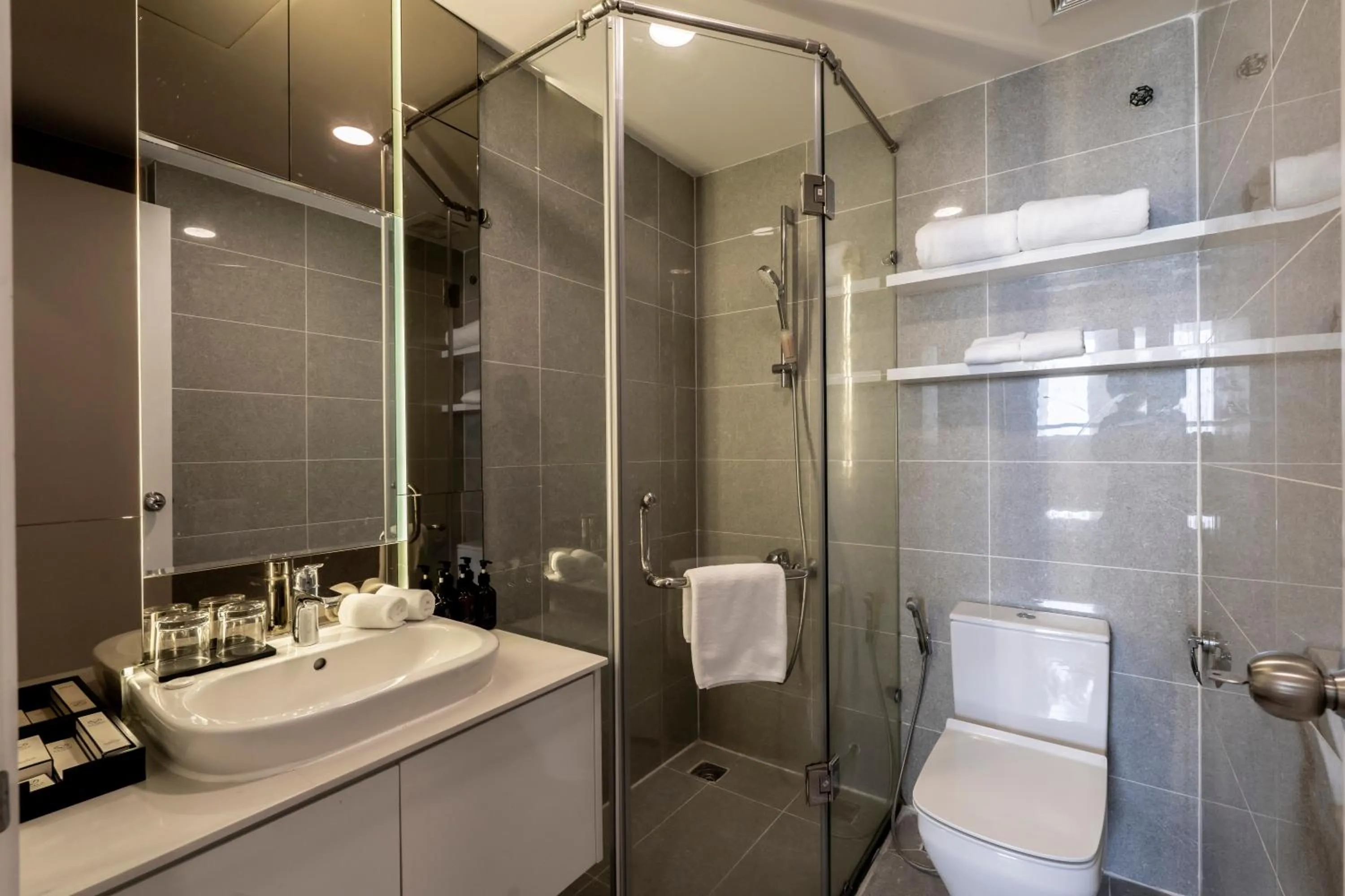 Bathroom in La Vela Saigon Hotel