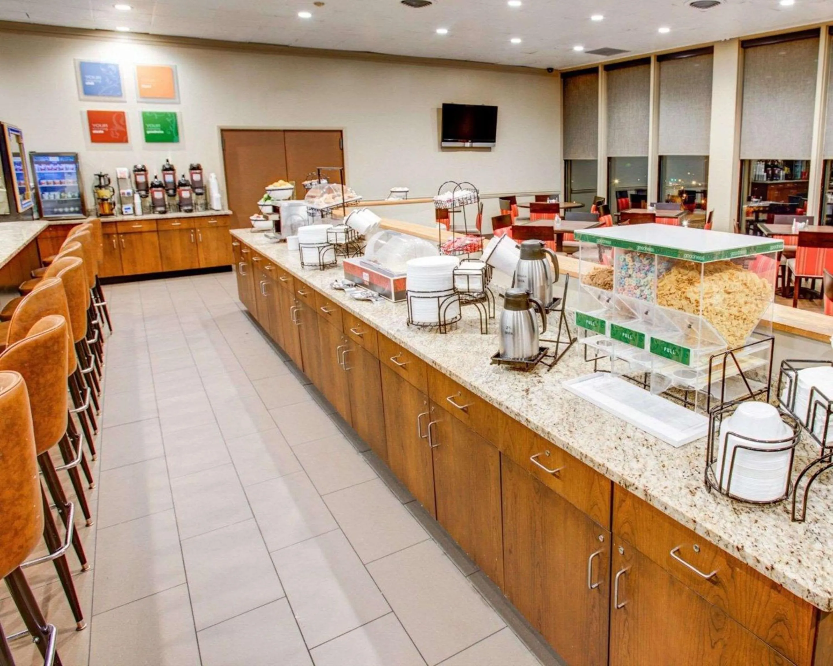 Restaurant/places to eat in Comfort Inn Conference Center Philadelphia Penn Hills