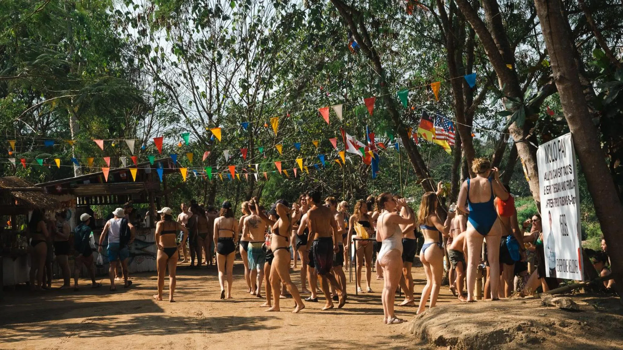 People in Bodega Pai