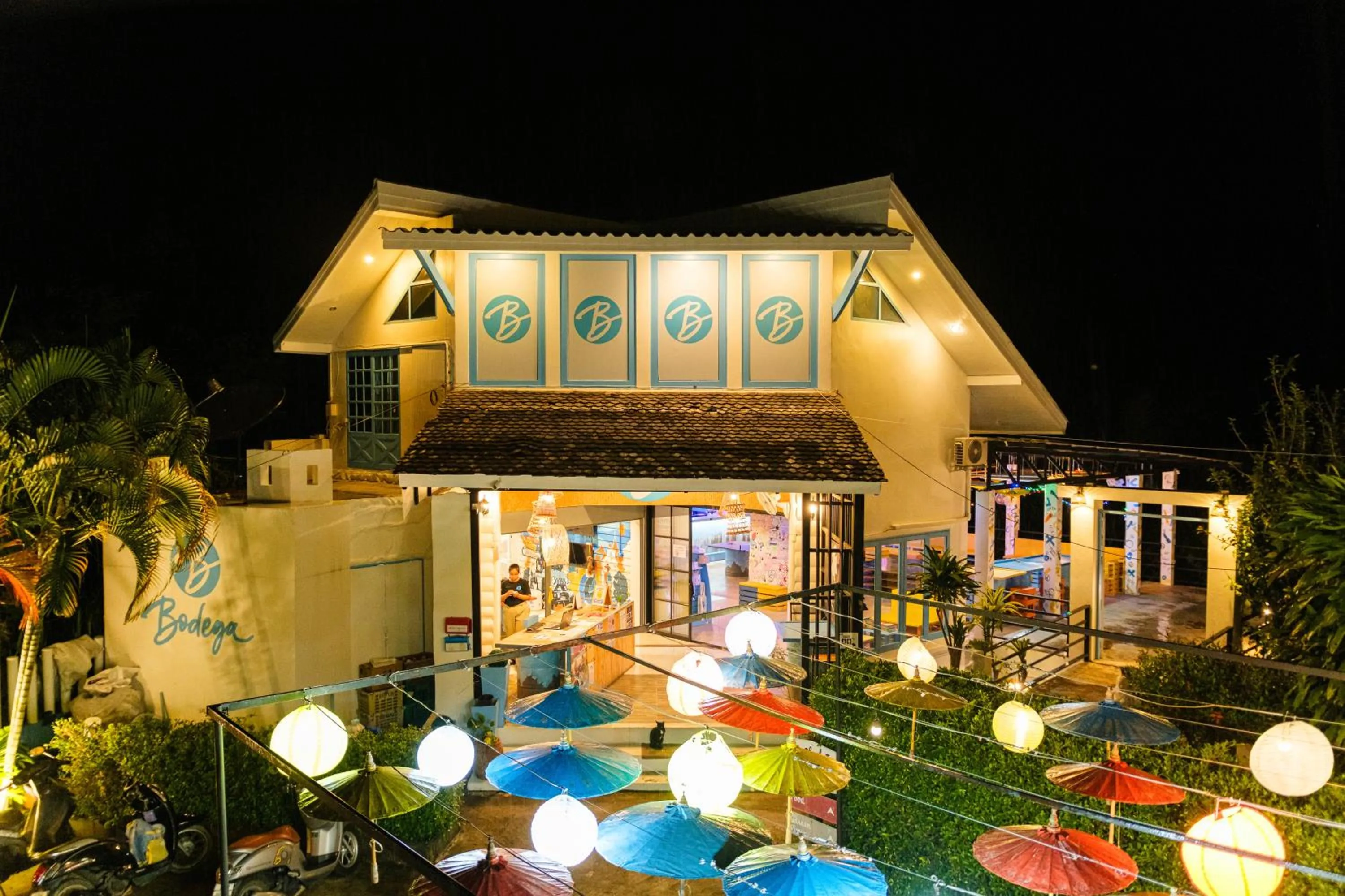 Property building in Bodega Pai