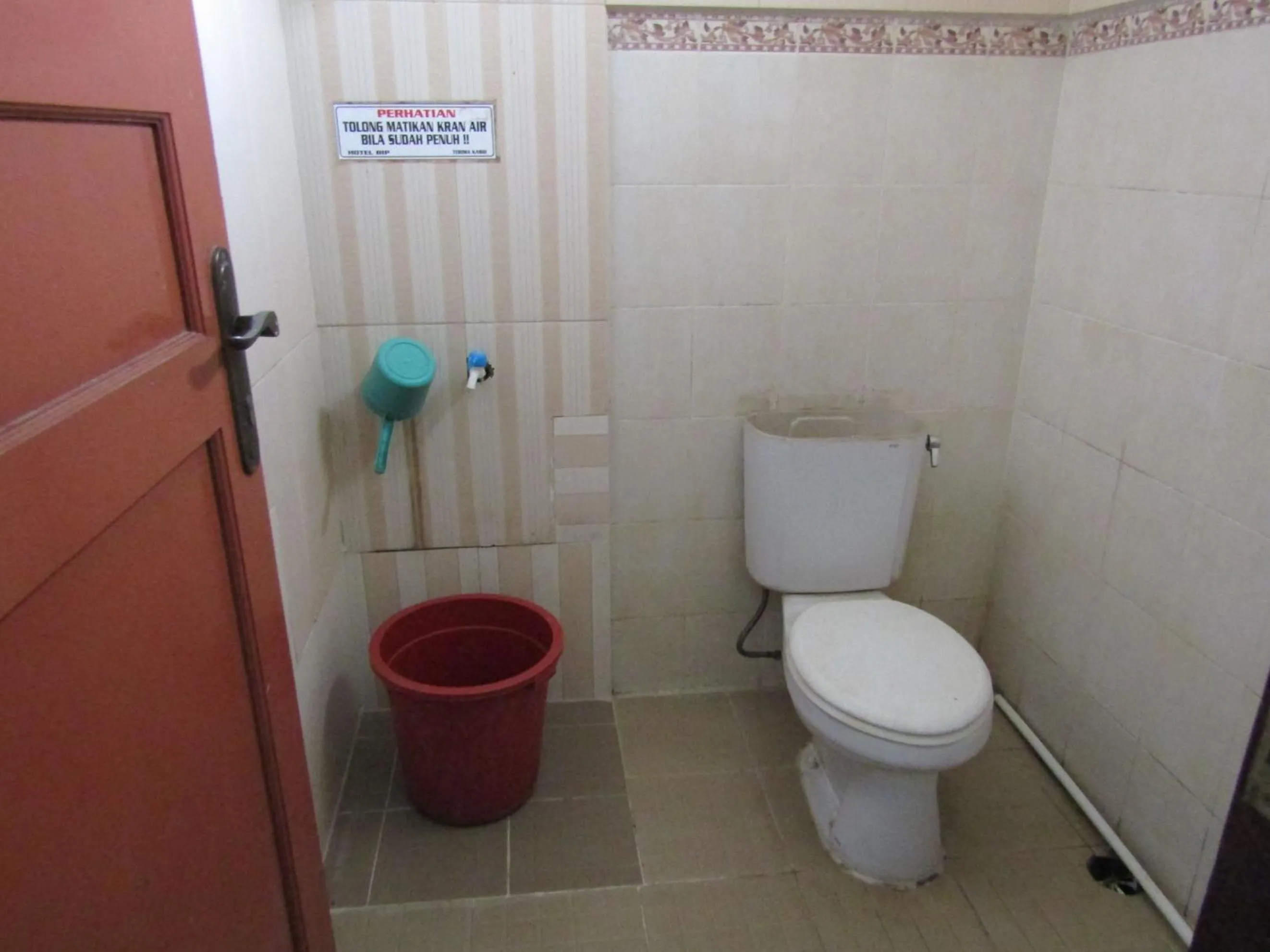 Bathroom in Hotel BIP Tawangmangu