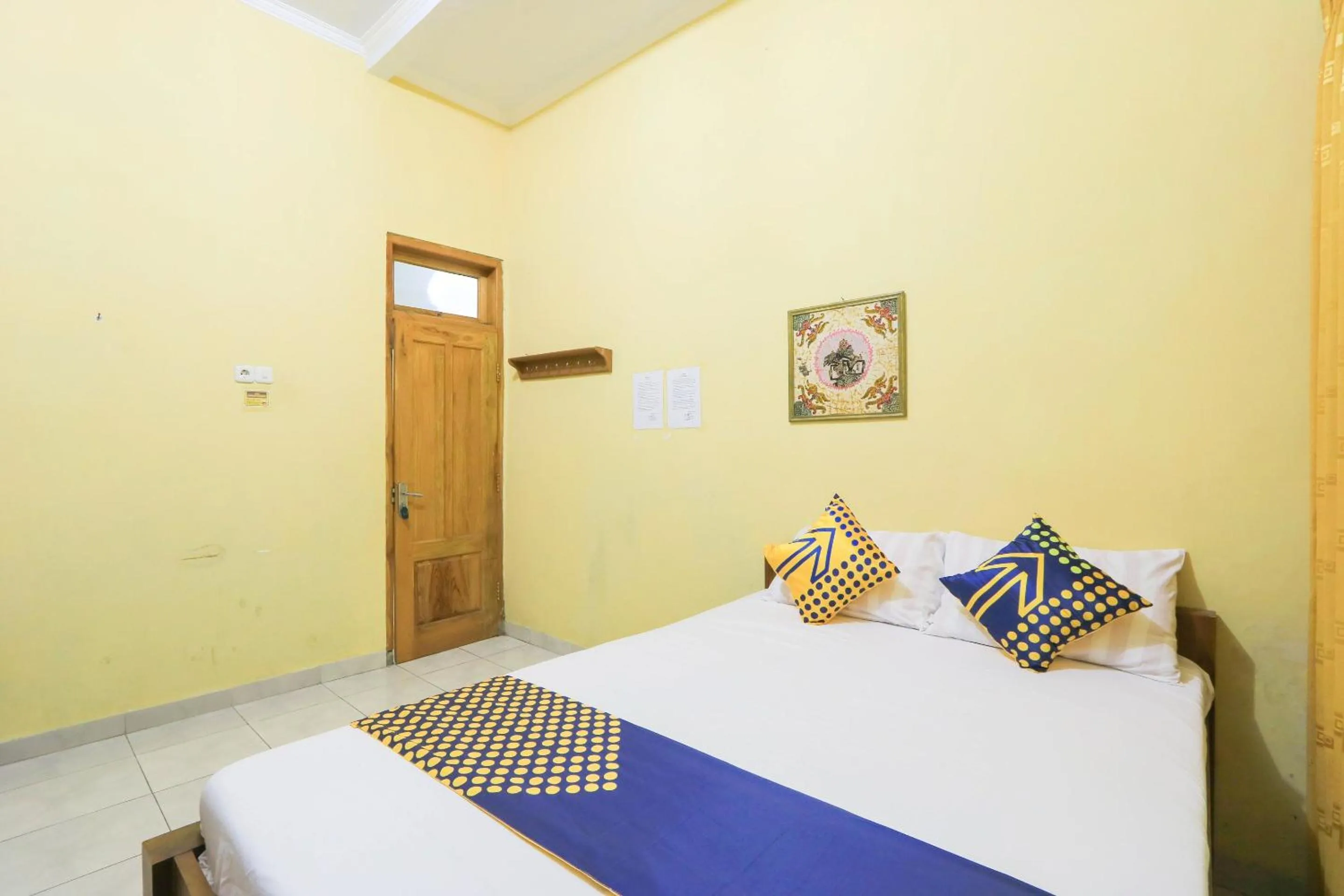 Bedroom, Bed in Hotel O Wallet Family Residence Syariah