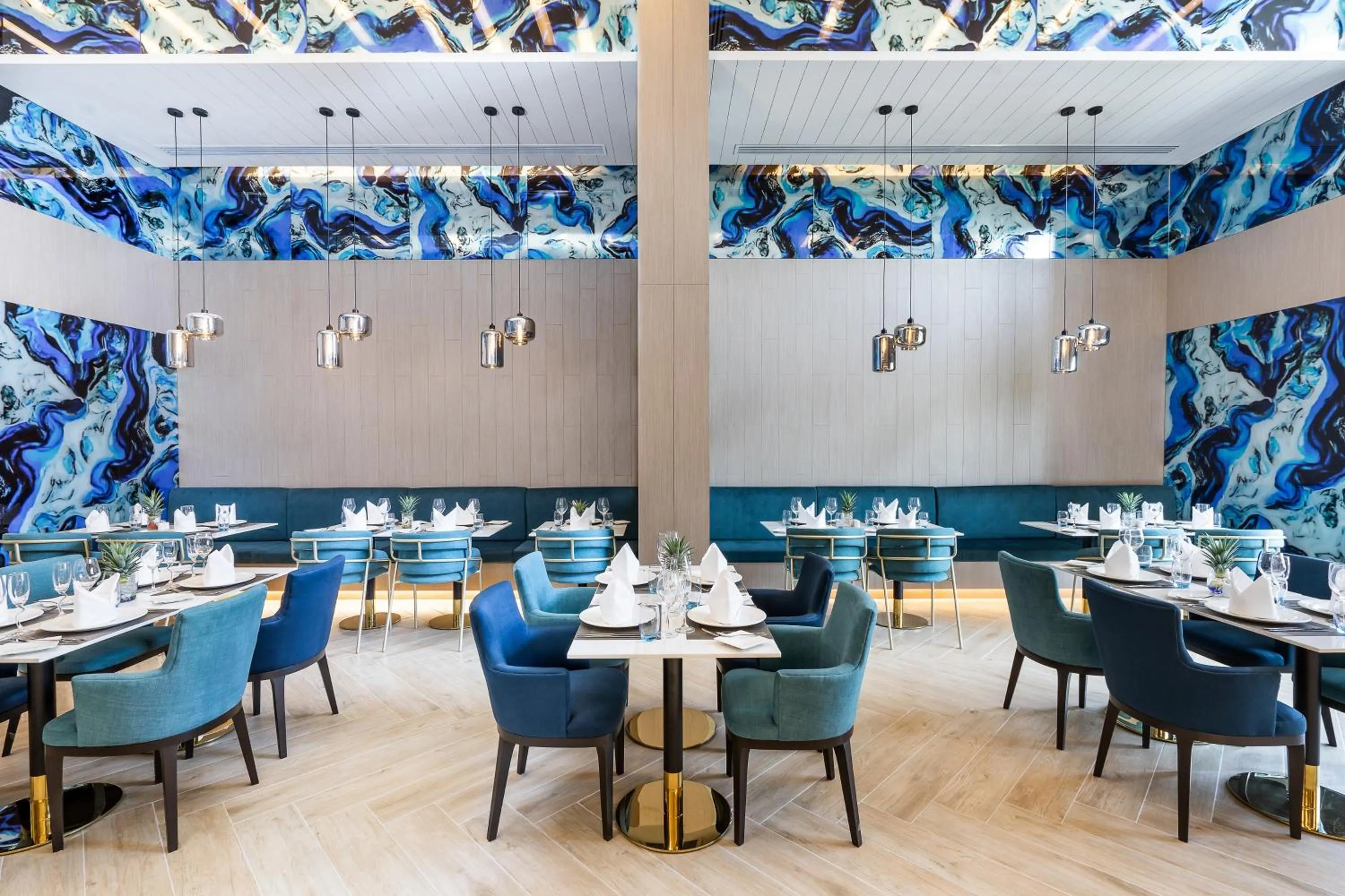 Restaurant/places to eat in Maven Stylish Hotel Hua Hin