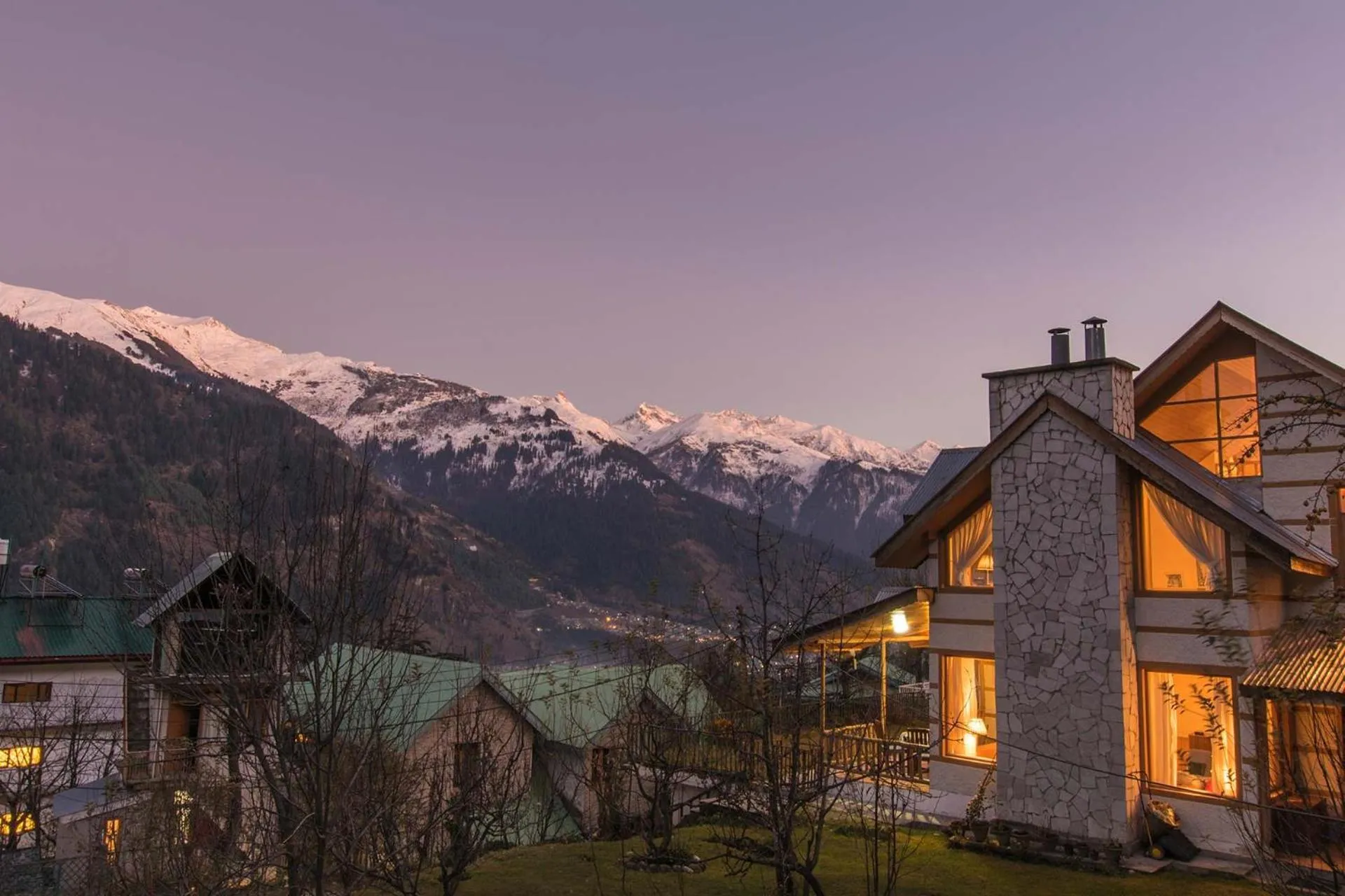 Property building in StayVista at Jodhpur House - Heritage Stay, Manali