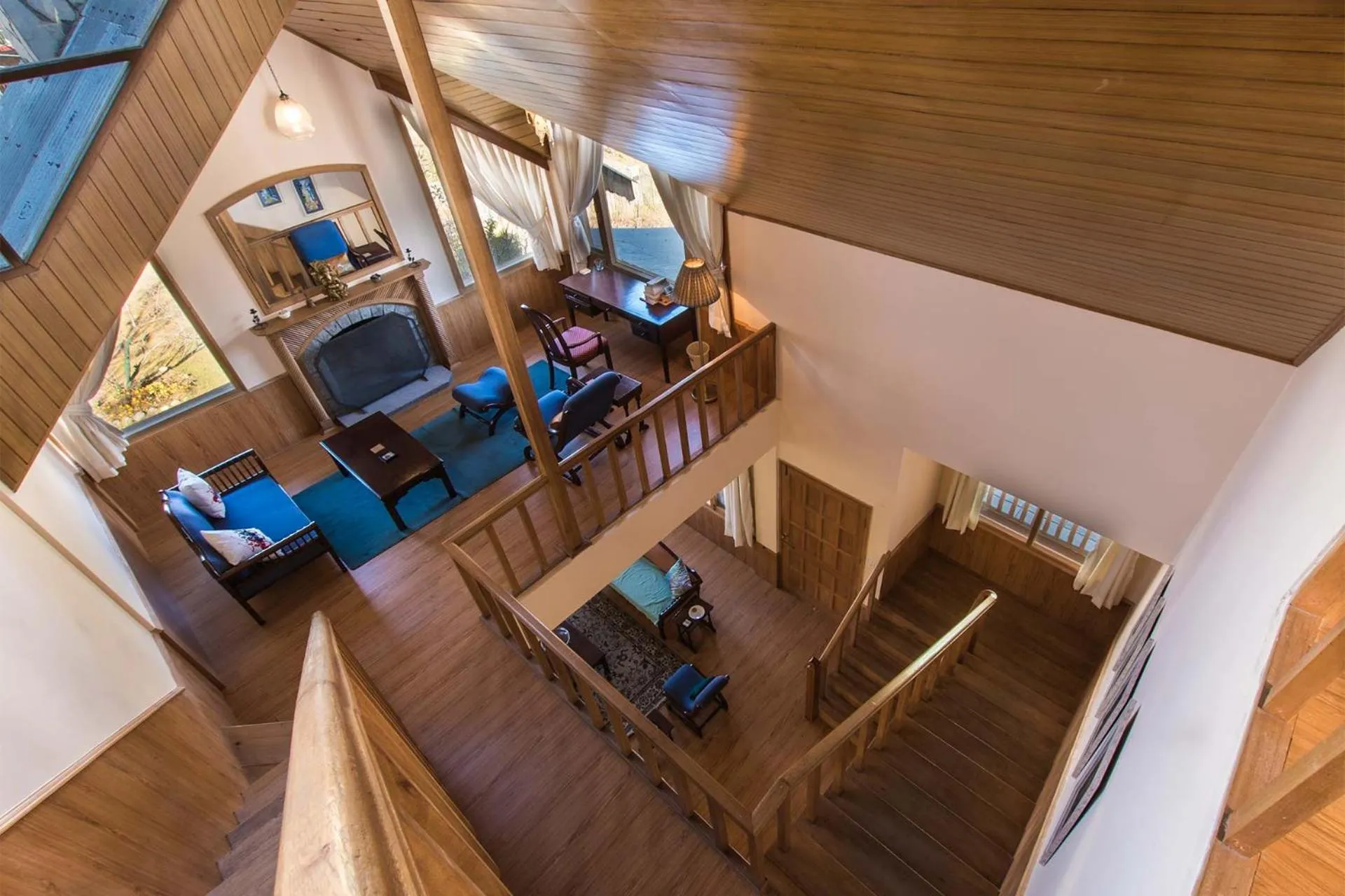 Living room in StayVista at Jodhpur House - Heritage Stay, Manali