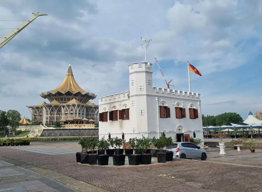 Roxy Apartment Kuching