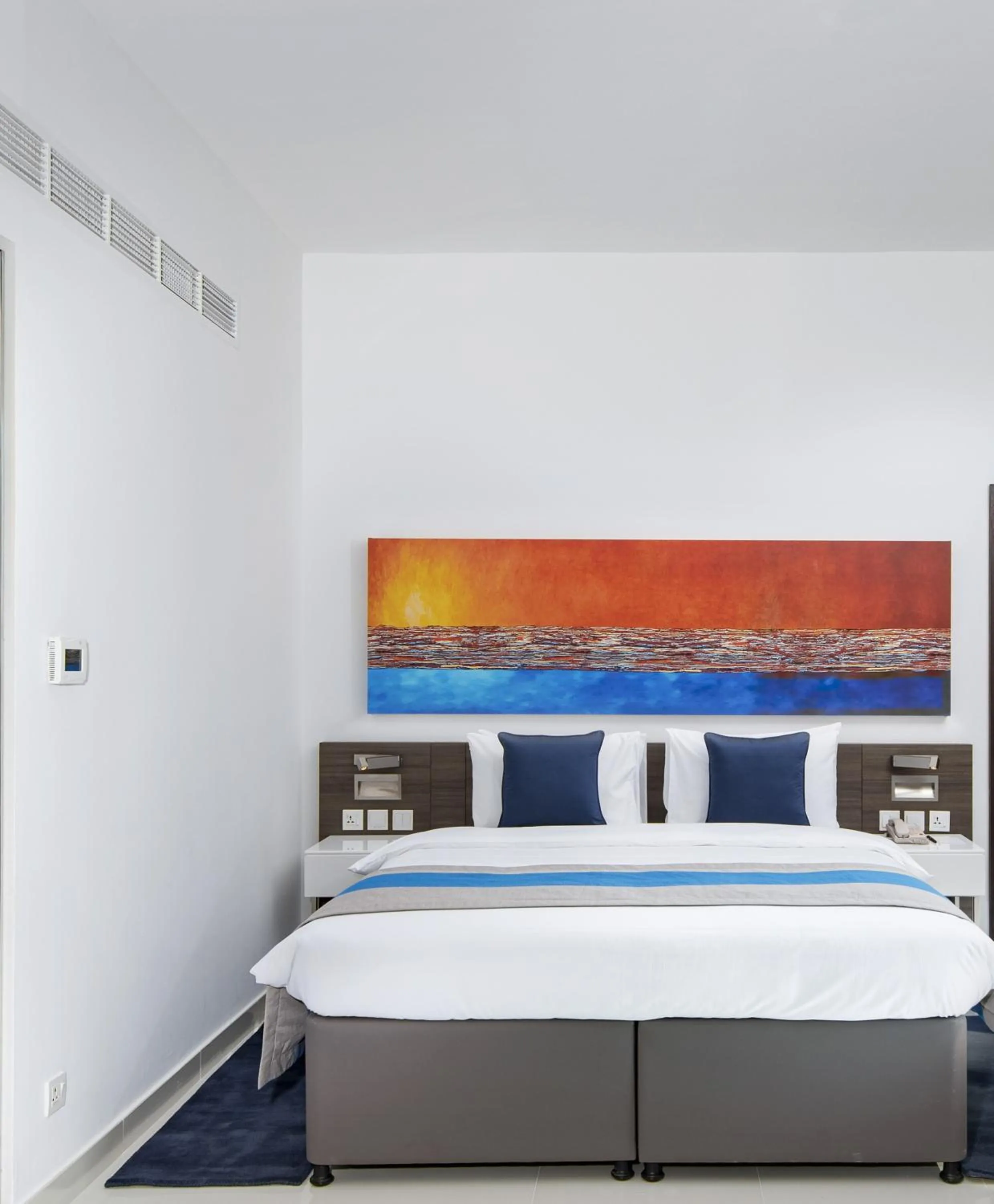 Bed in Citymax Hotel Business Bay