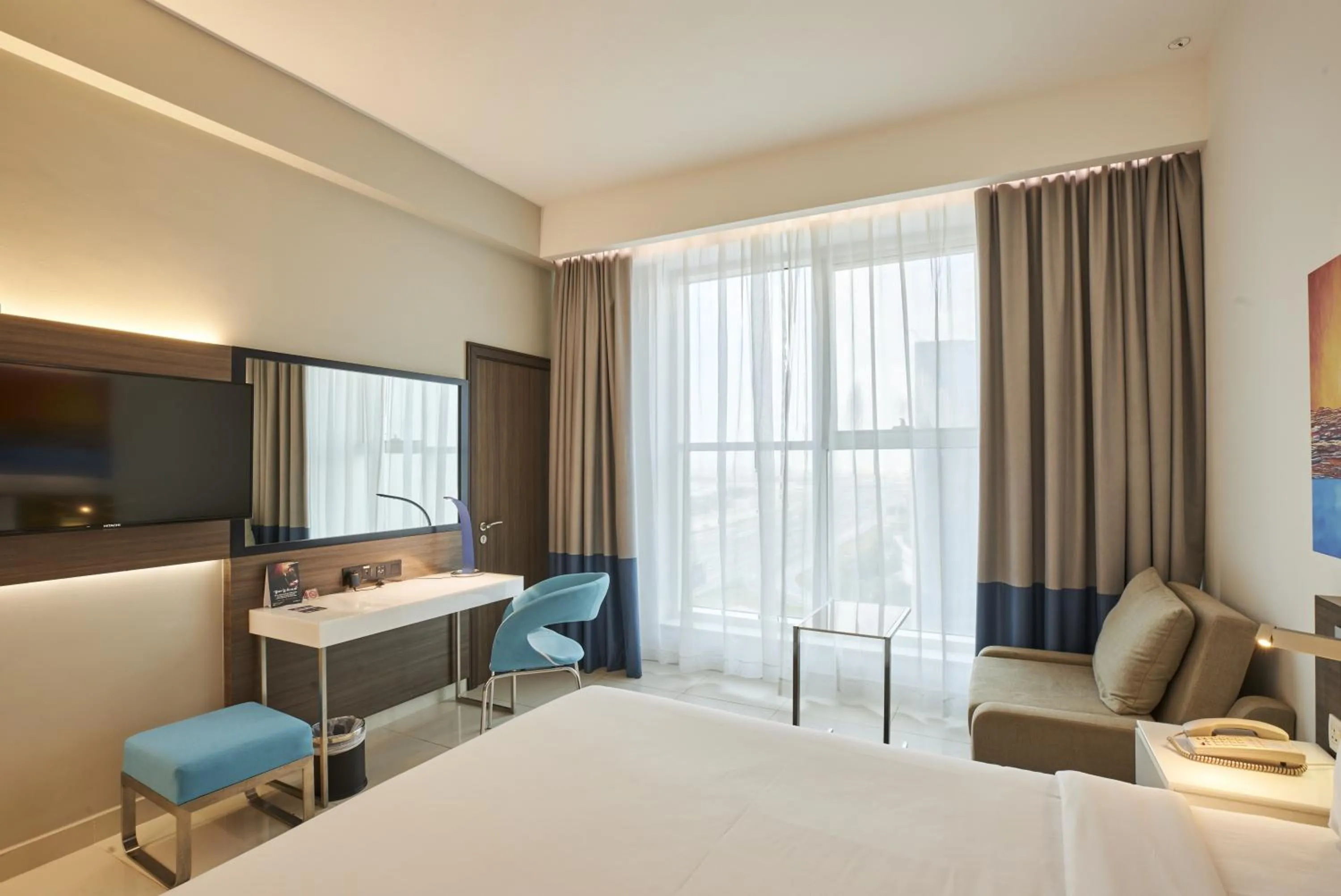 View (from property/room), Bed in Citymax Hotel Business Bay