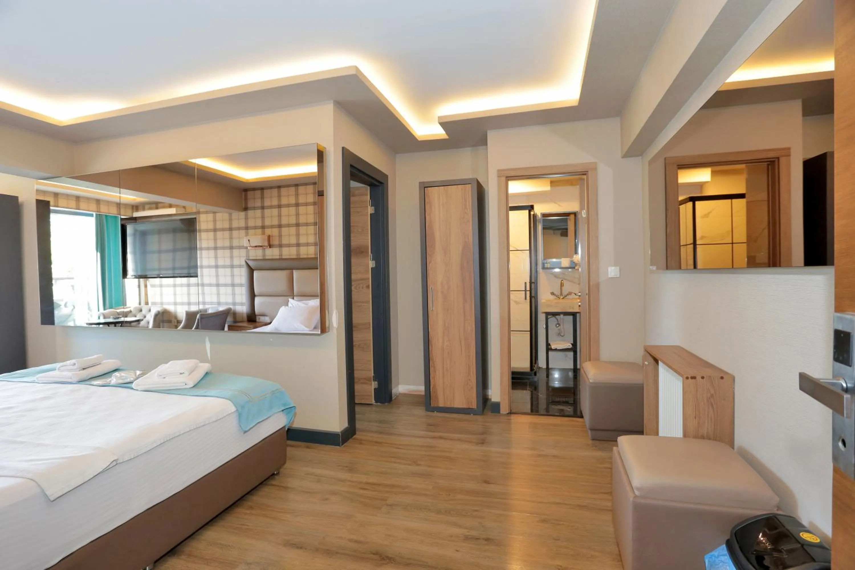 Living room in Turkuaz Hotel