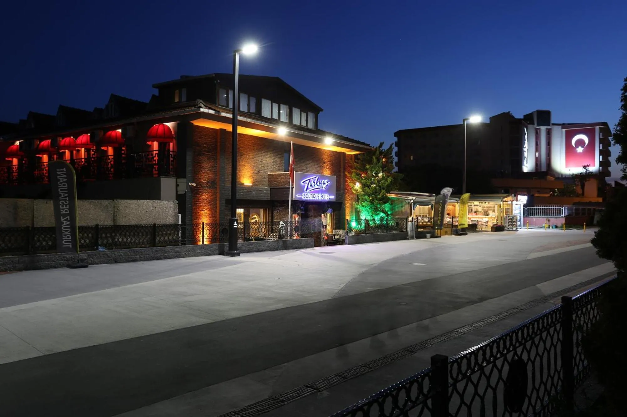 Property building in Turkuaz Hotel