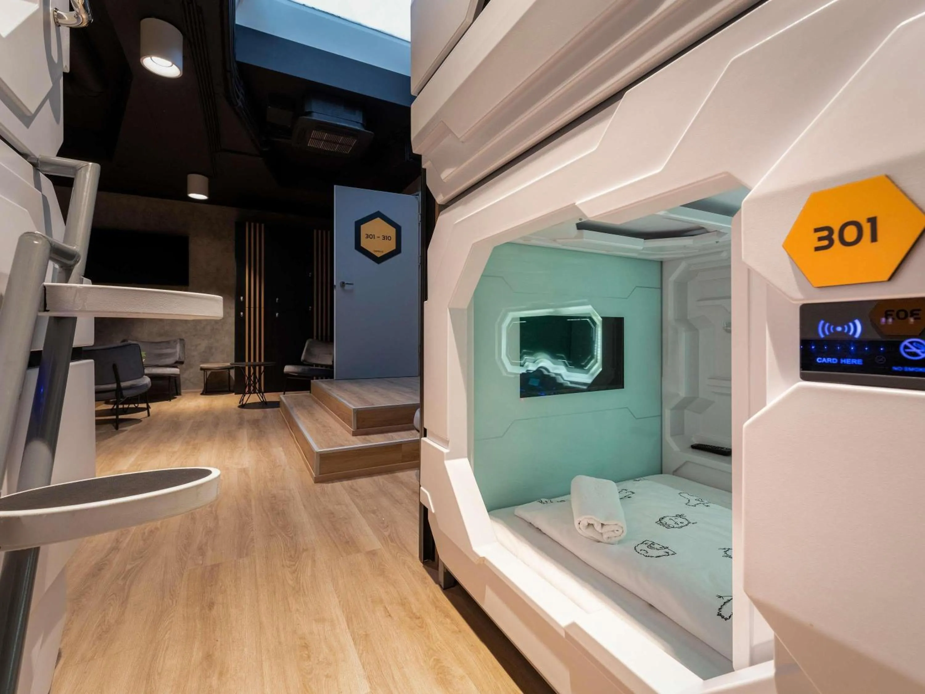 Bedroom in ibis Styles Ljubljana The Fuzzy Log