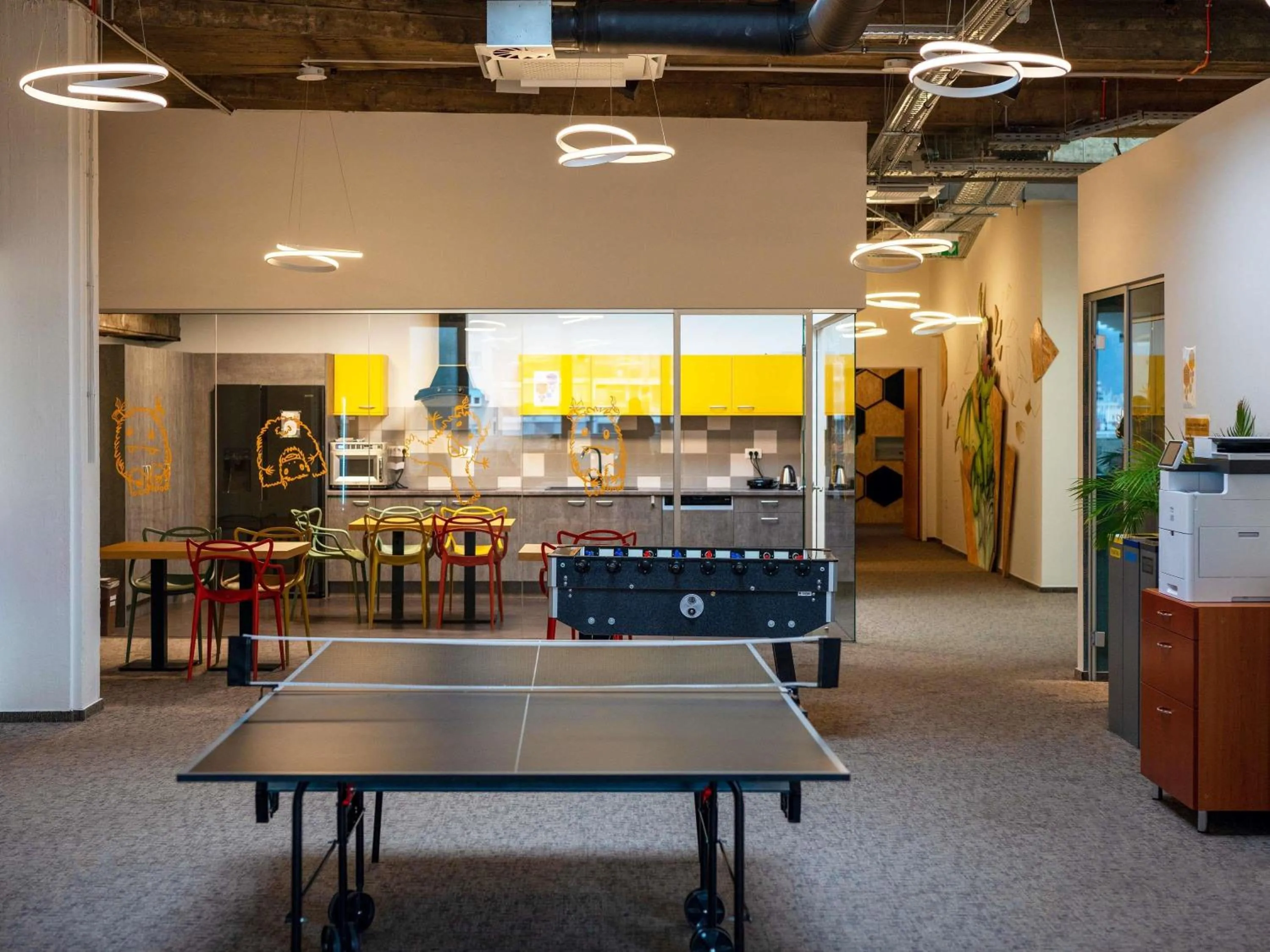 Other in ibis Styles Ljubljana The Fuzzy Log