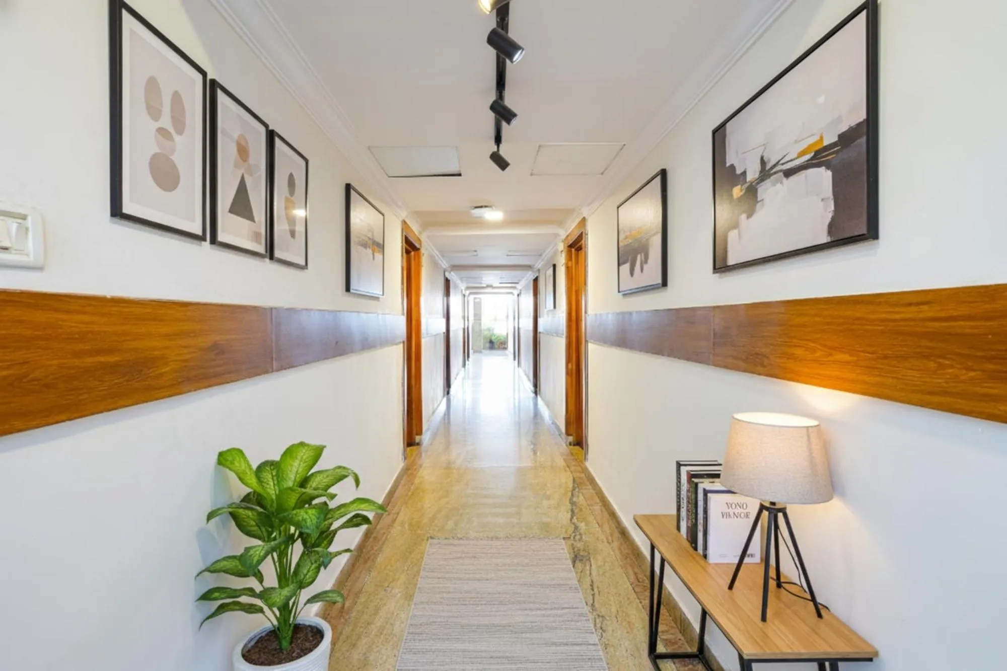 Lobby or reception in FabHotel Spiro Grand