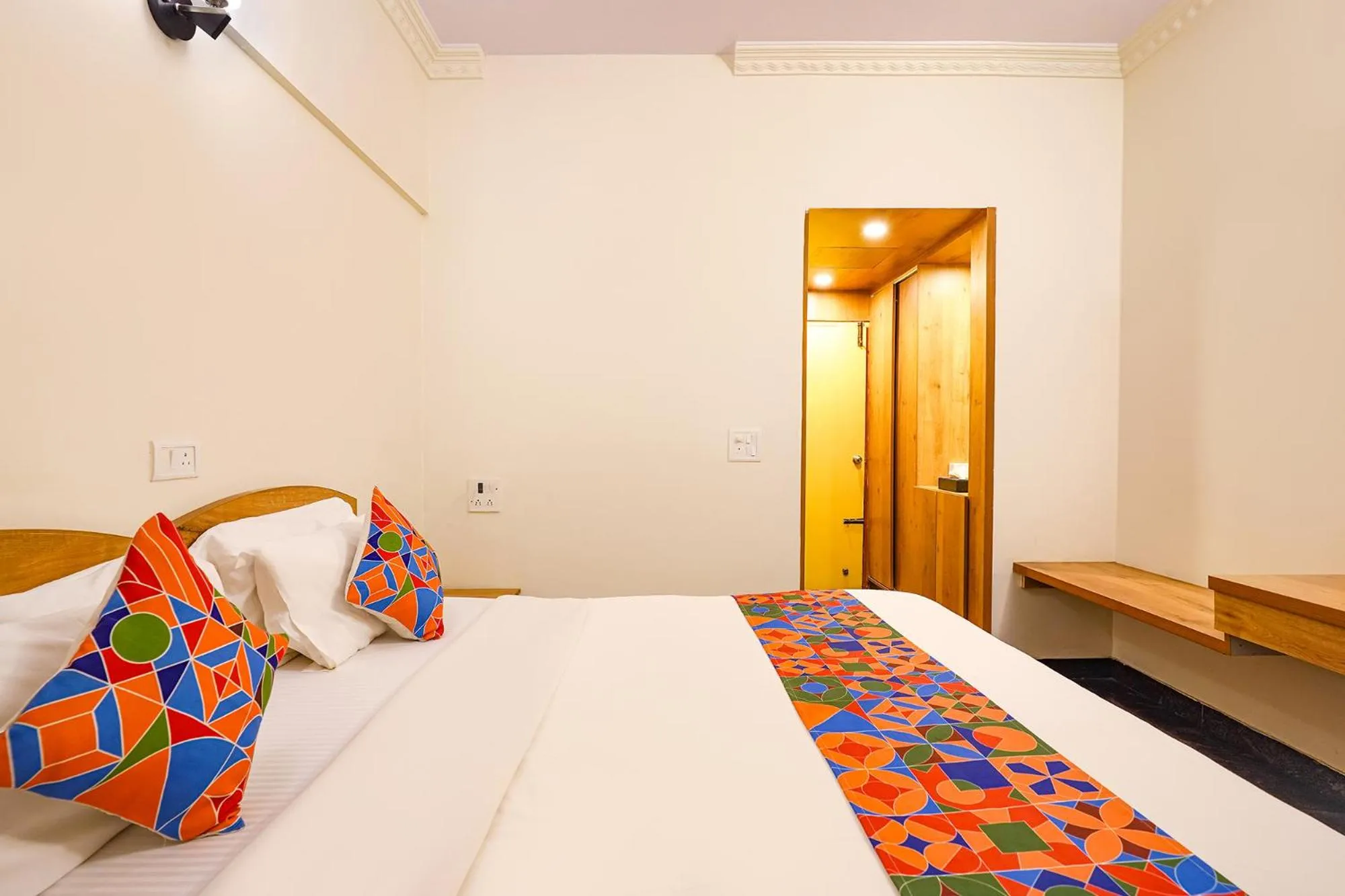 Bed in FabHotel Spiro Grand